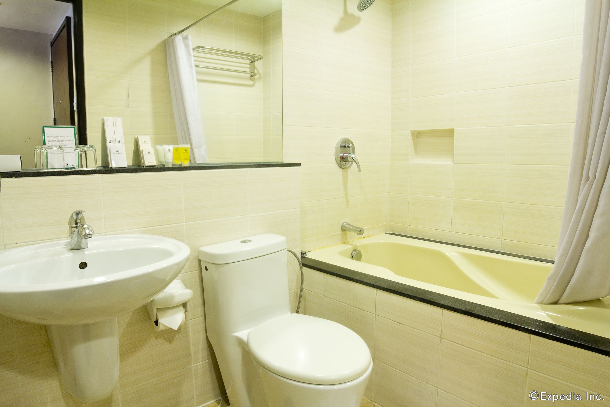 Lancaster Hotel Manila