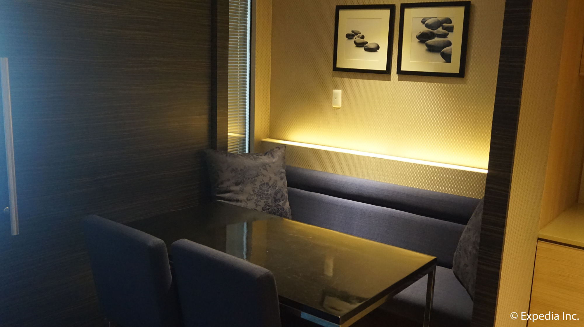 Shang Luxury Suites