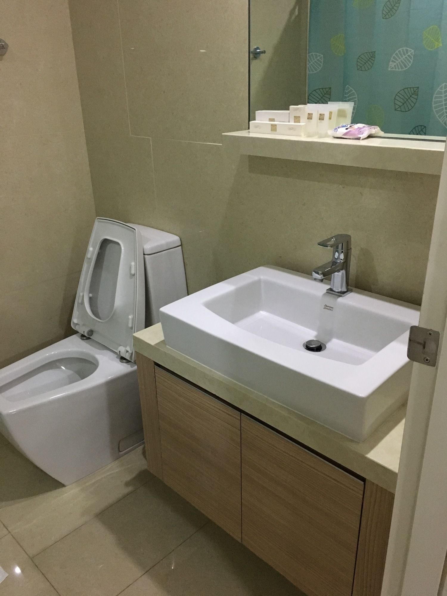 Shang Luxury Suites