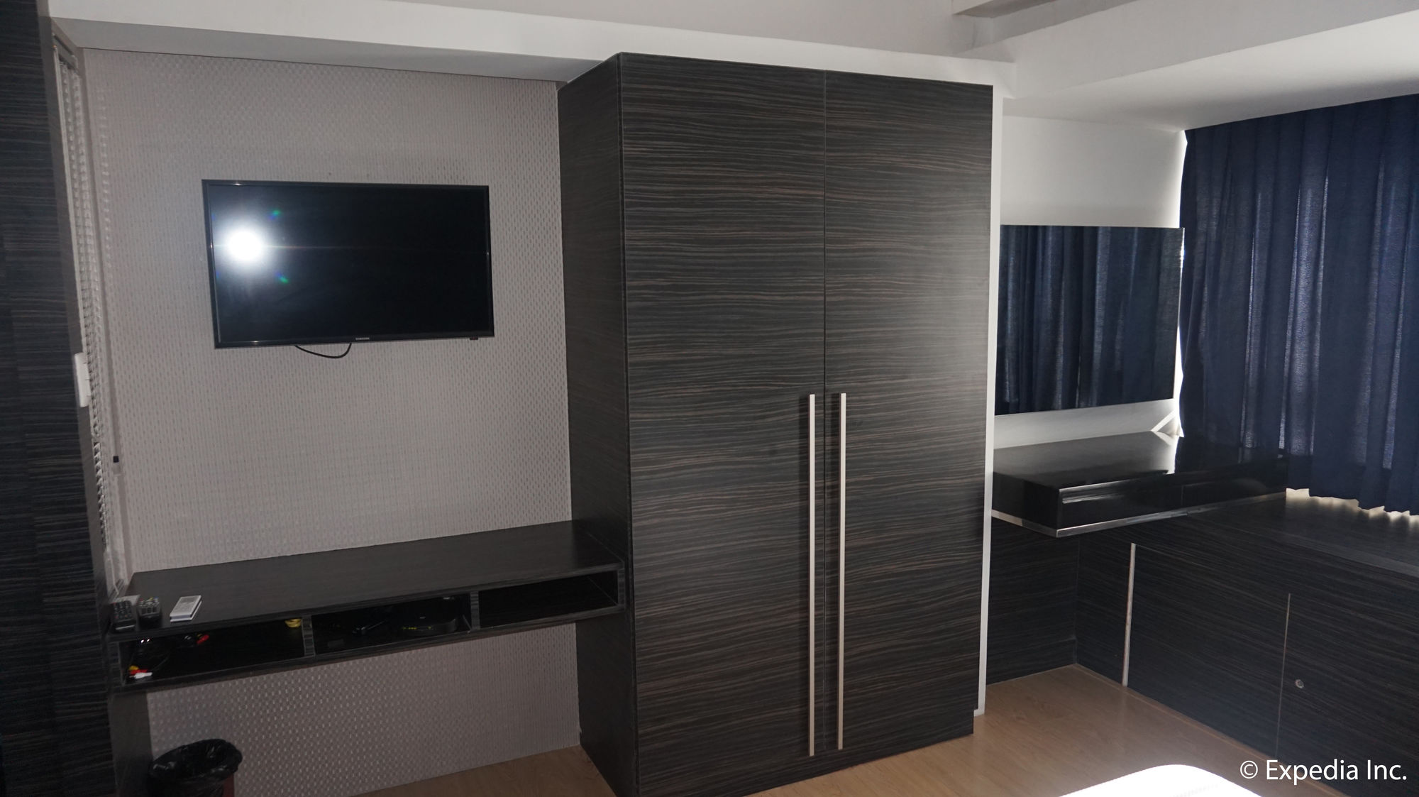 Shang Luxury Suites