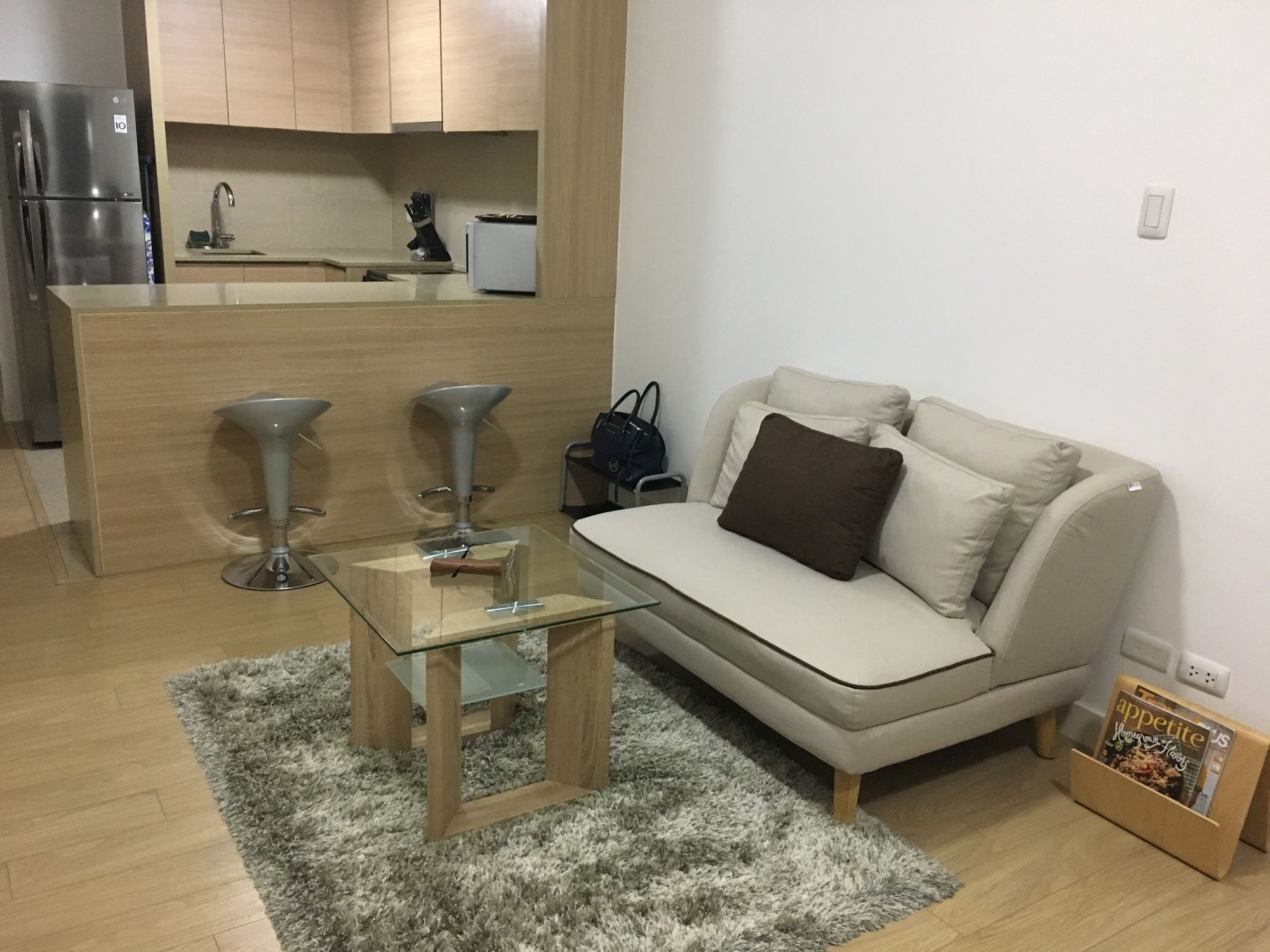 Shang Luxury Suites