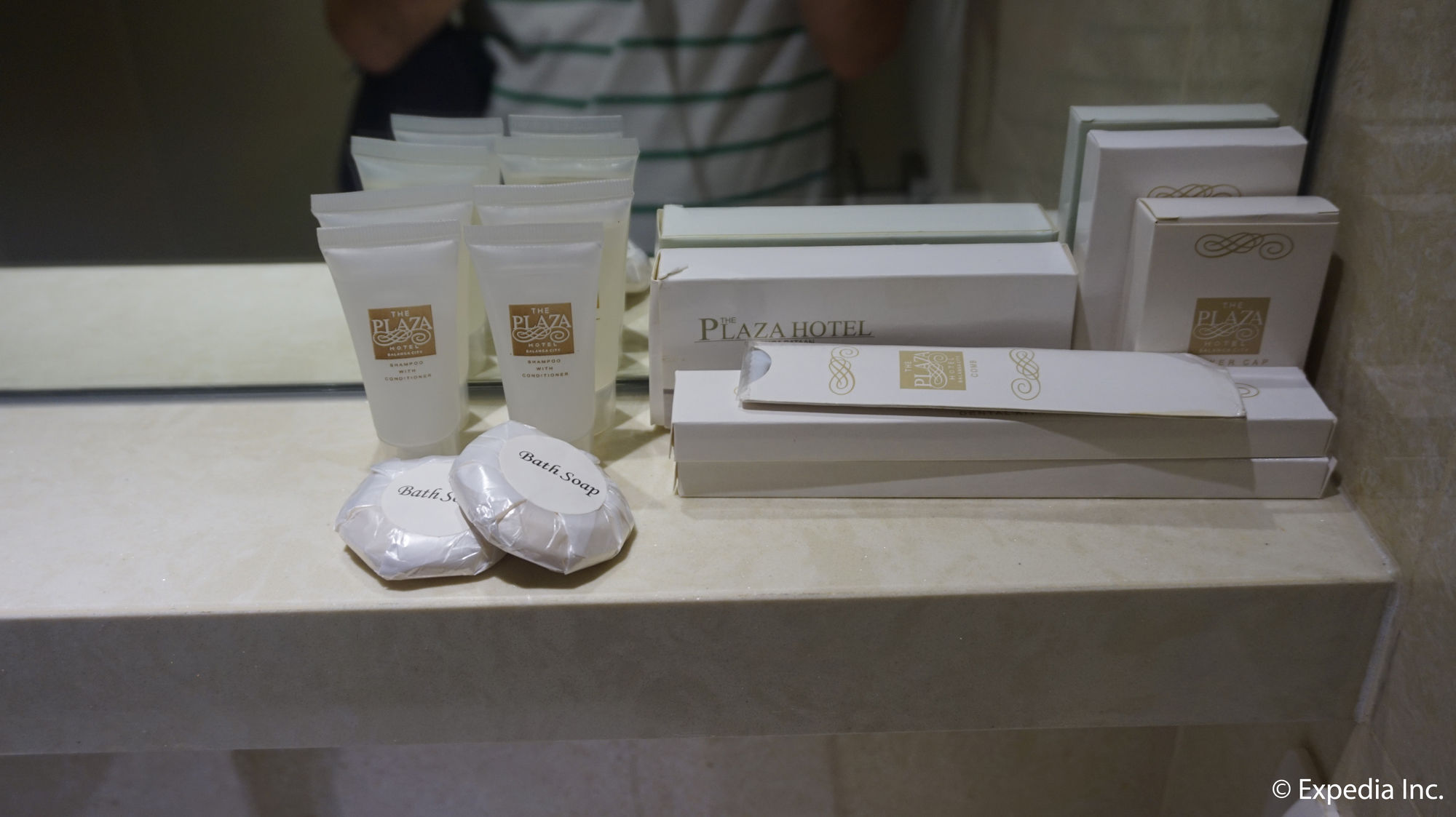 Shang Luxury Suites