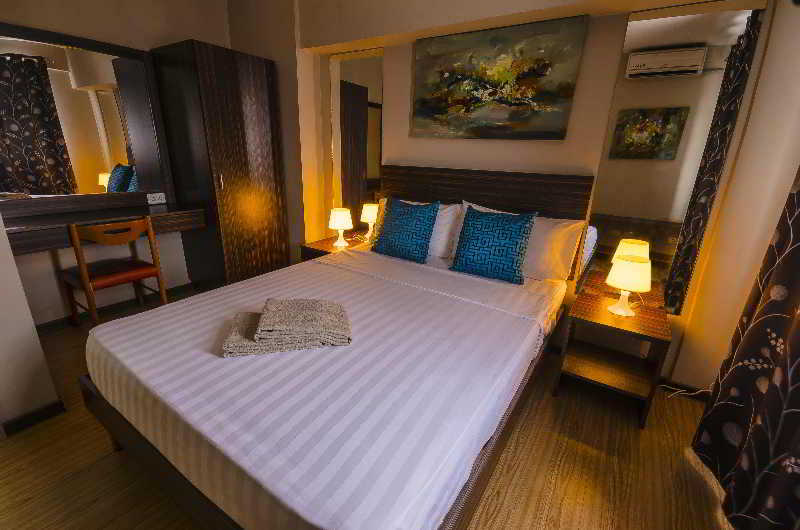Shaw Residenza Suites