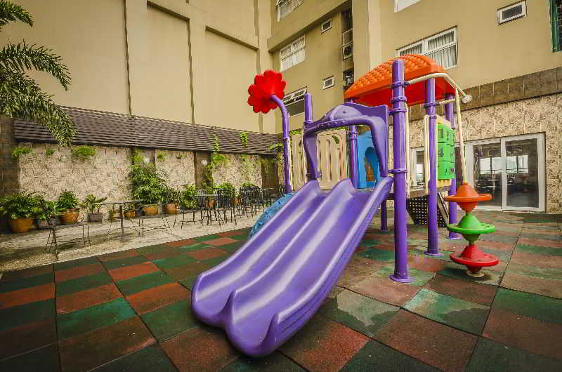 Shaw Residenza Suites