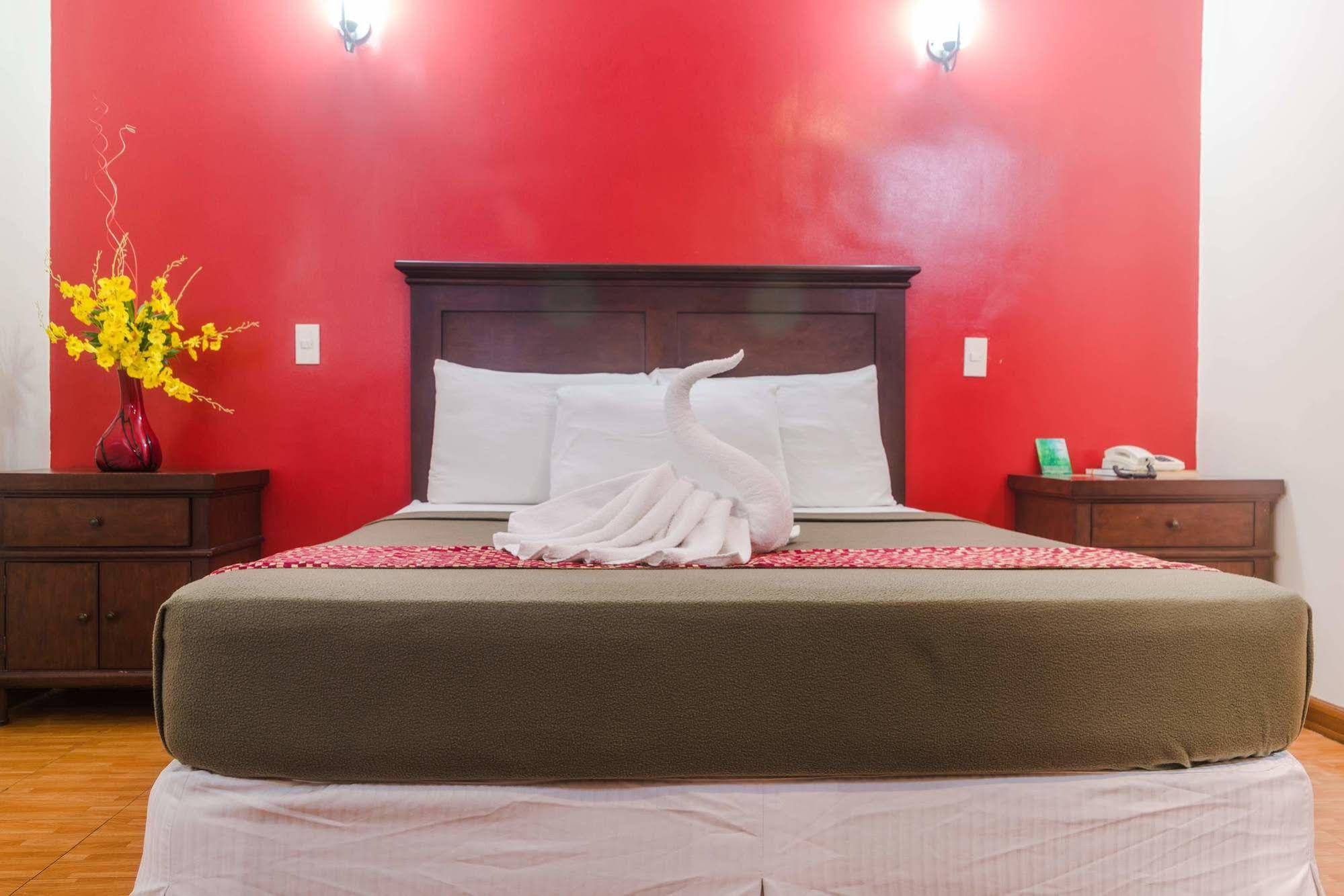 Oftana Suites