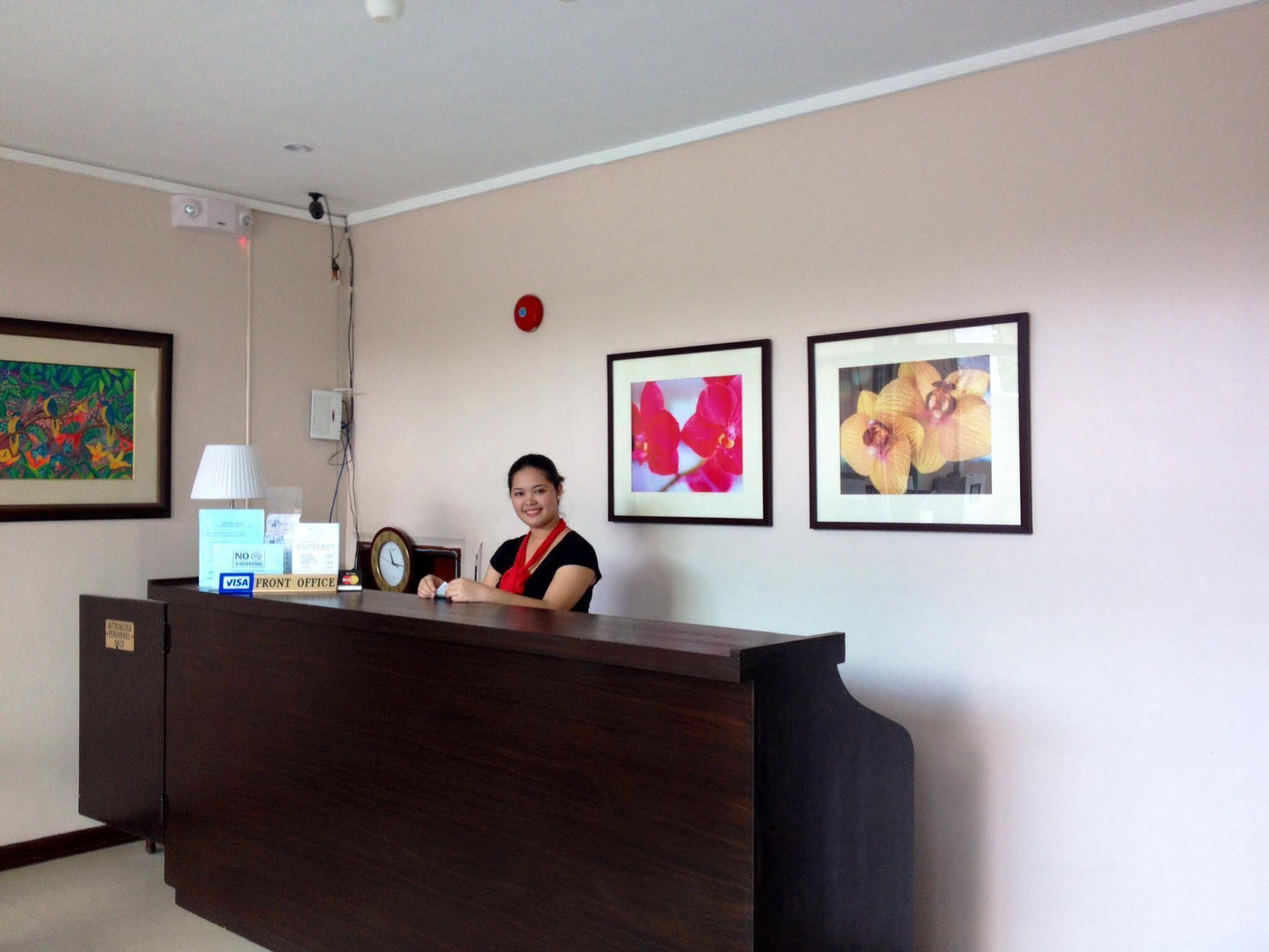 Oftana Suites