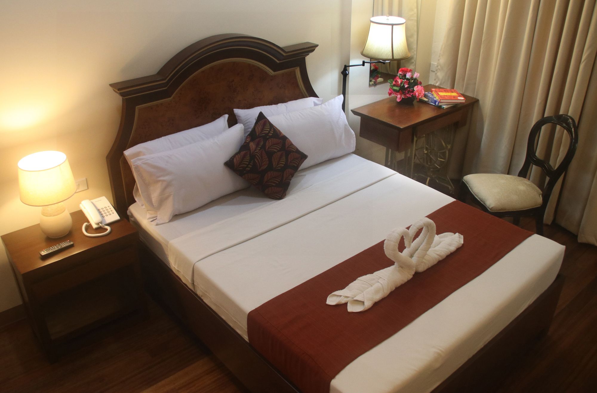 1775 Adriatico Suites