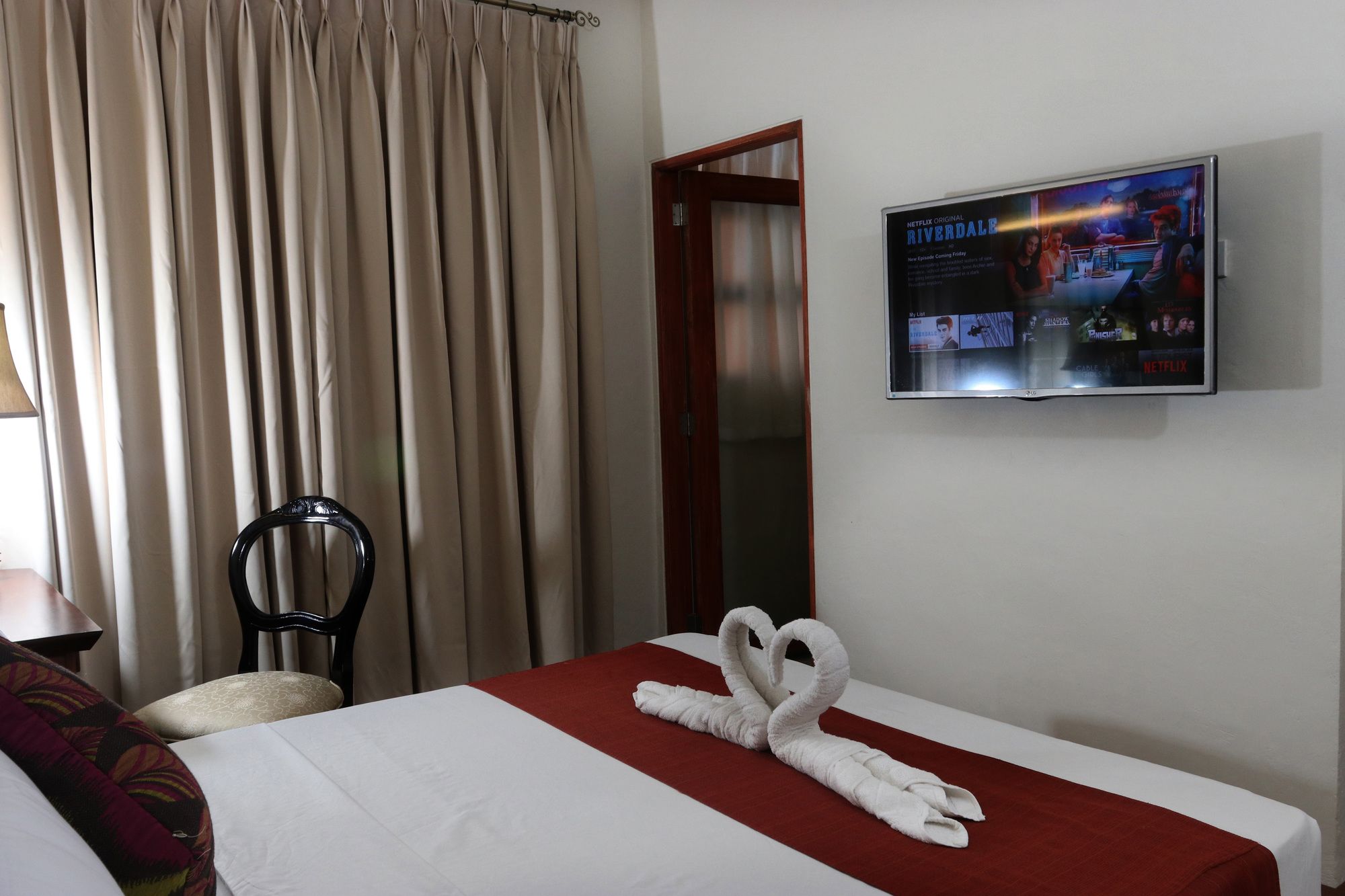 1775 Adriatico Suites