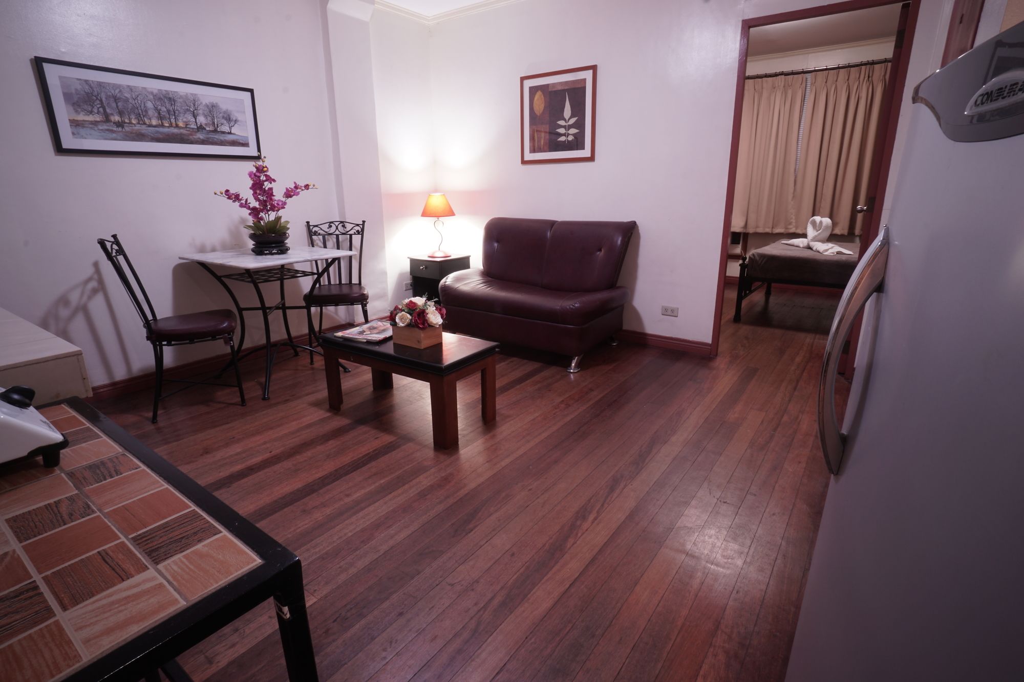 1775 Adriatico Suites