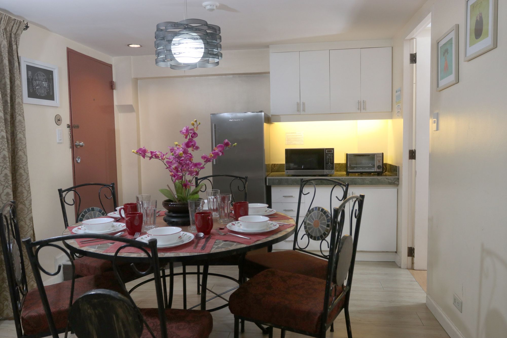 1775 Adriatico Suites