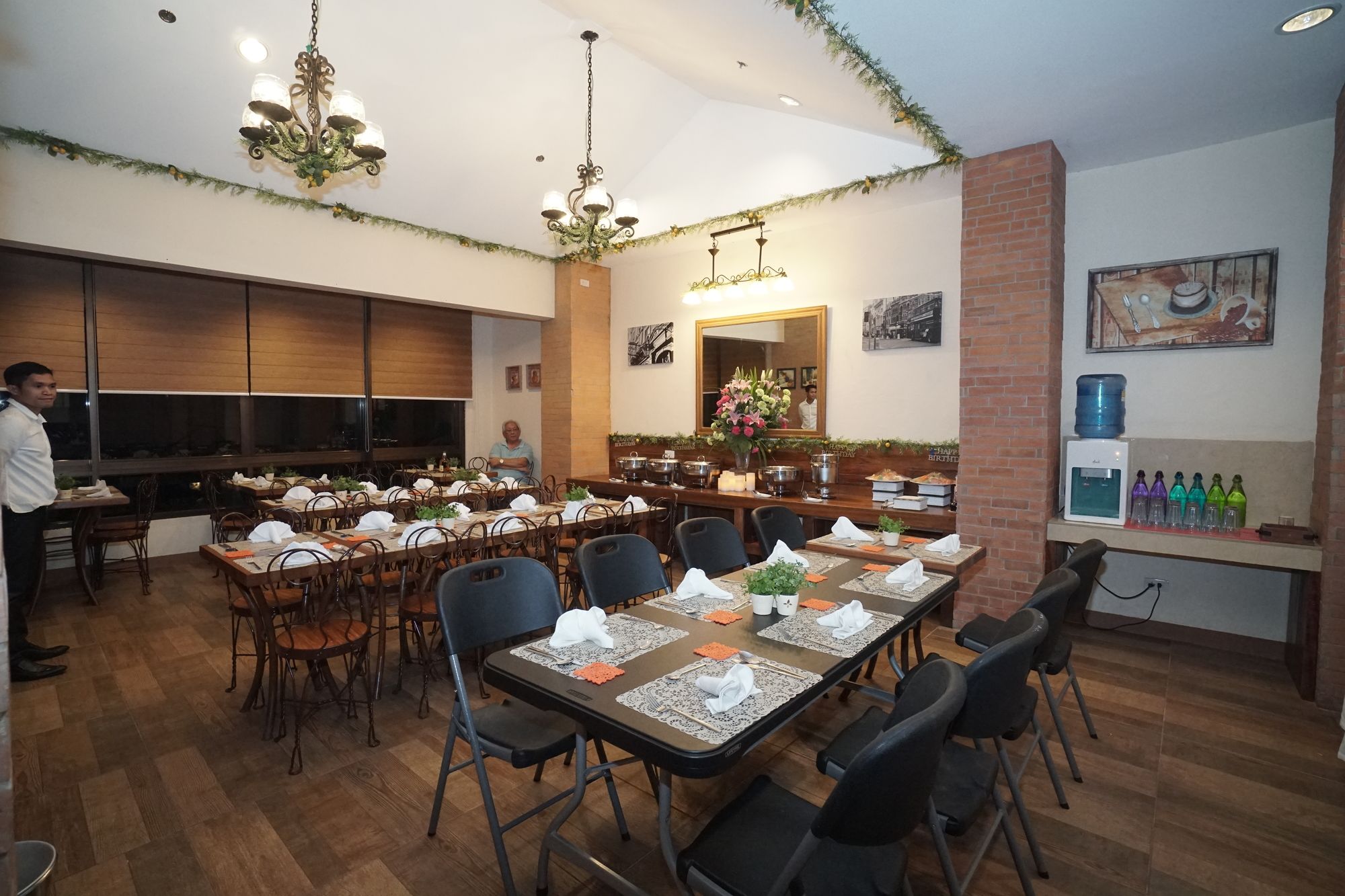 1775 Adriatico Suites