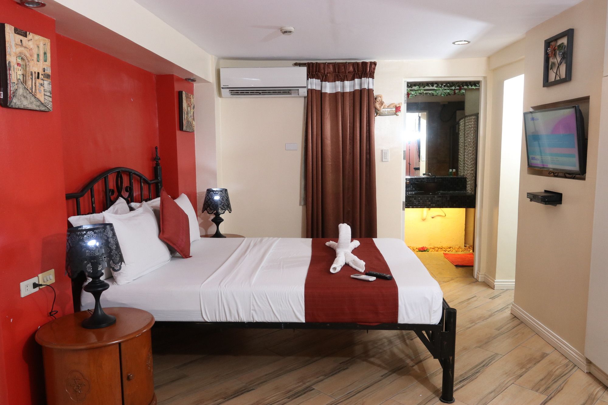 1775 Adriatico Suites