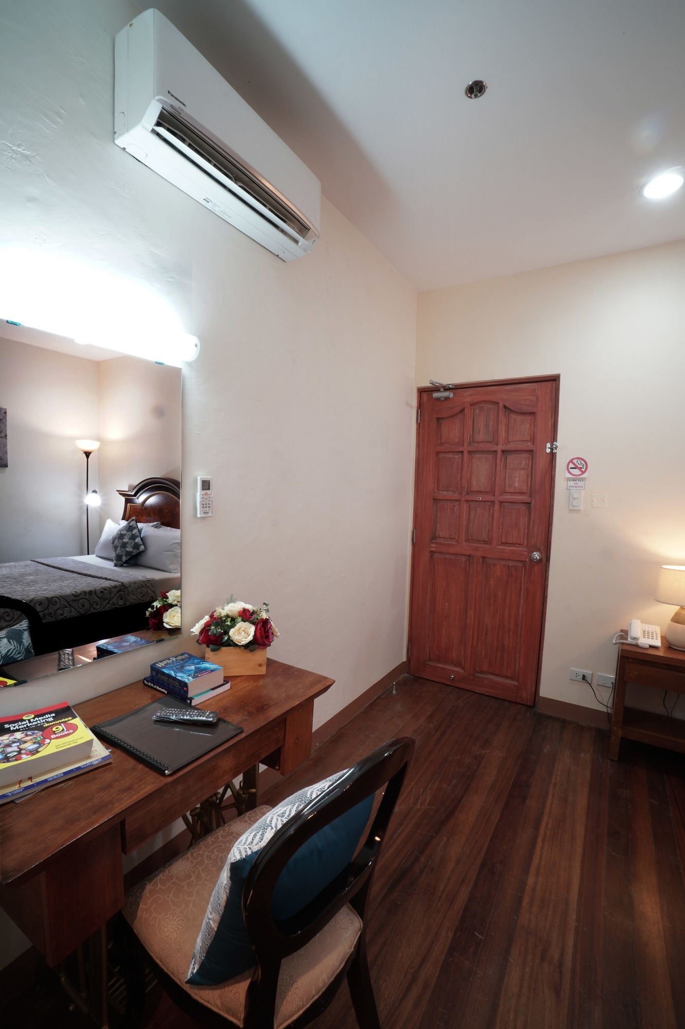 1775 Adriatico Suites