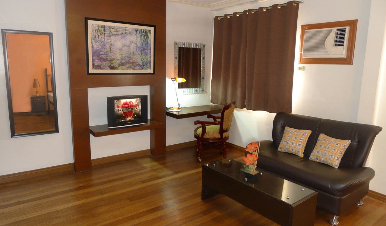 1775 Adriatico Suites