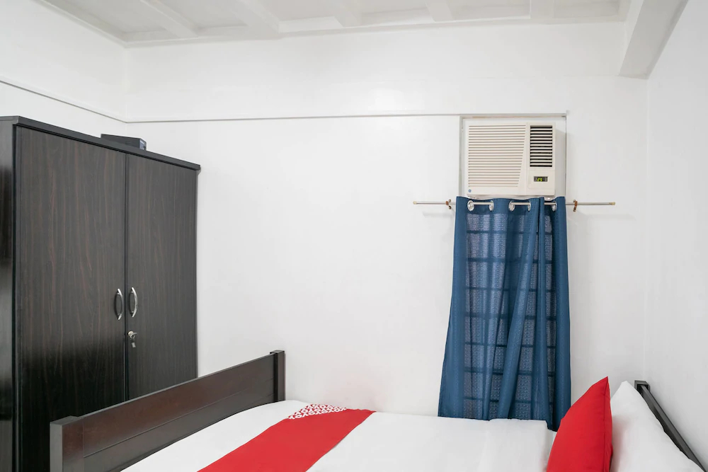 Aguados Place by OYO Rooms