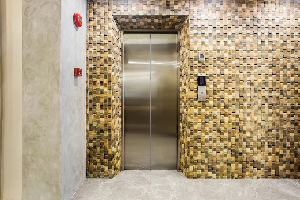 Airo Hotel by OYO Rooms