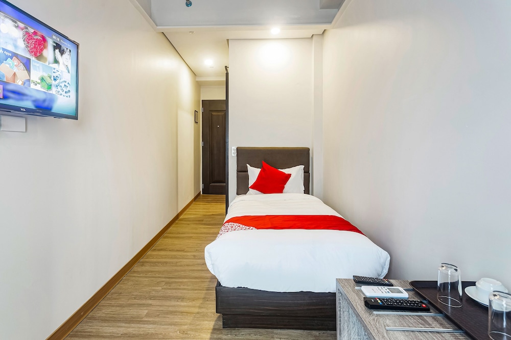 Airo Hotel by OYO Rooms