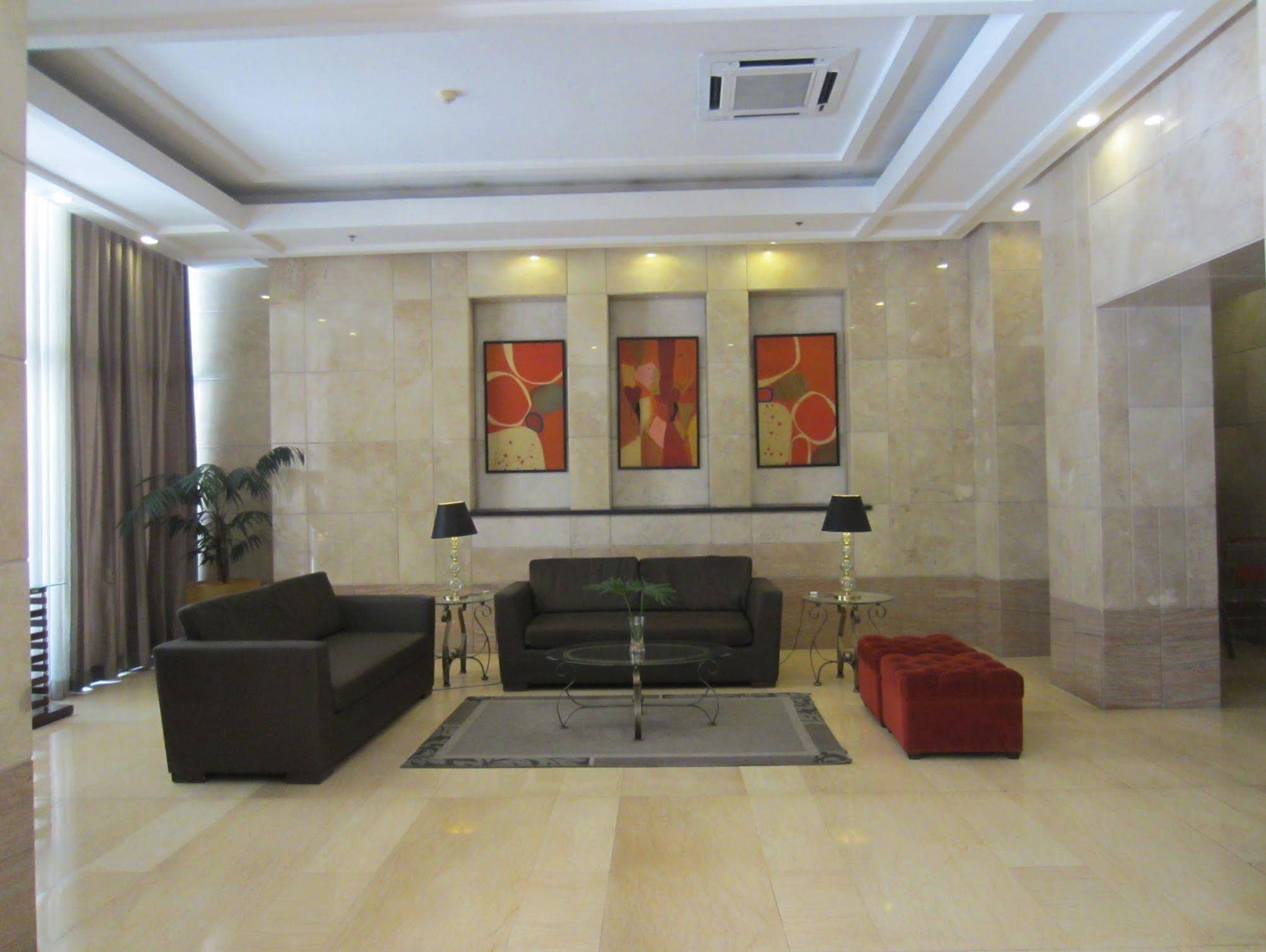 Alcoves Apartments - Legaspi