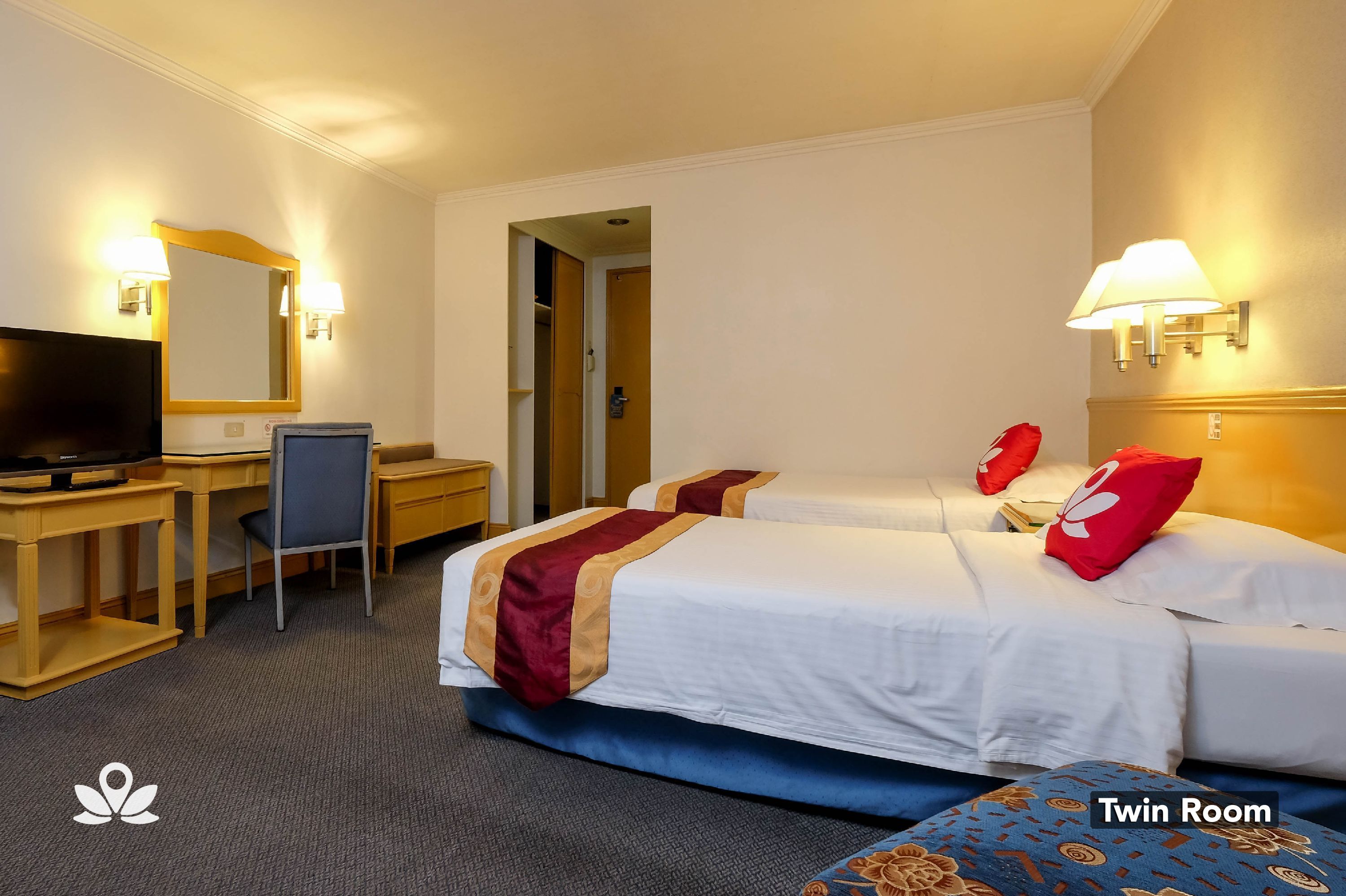 Aloha Hotel by ZEN Rooms