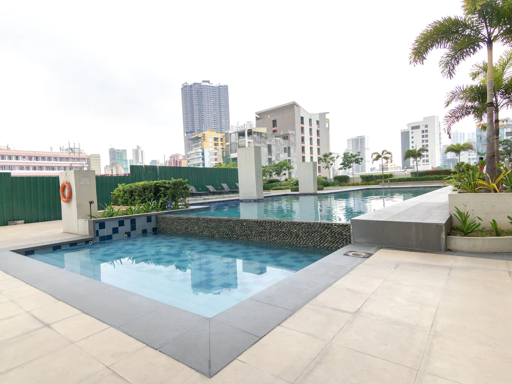 Amaia Skies Avenida by OYO Rooms