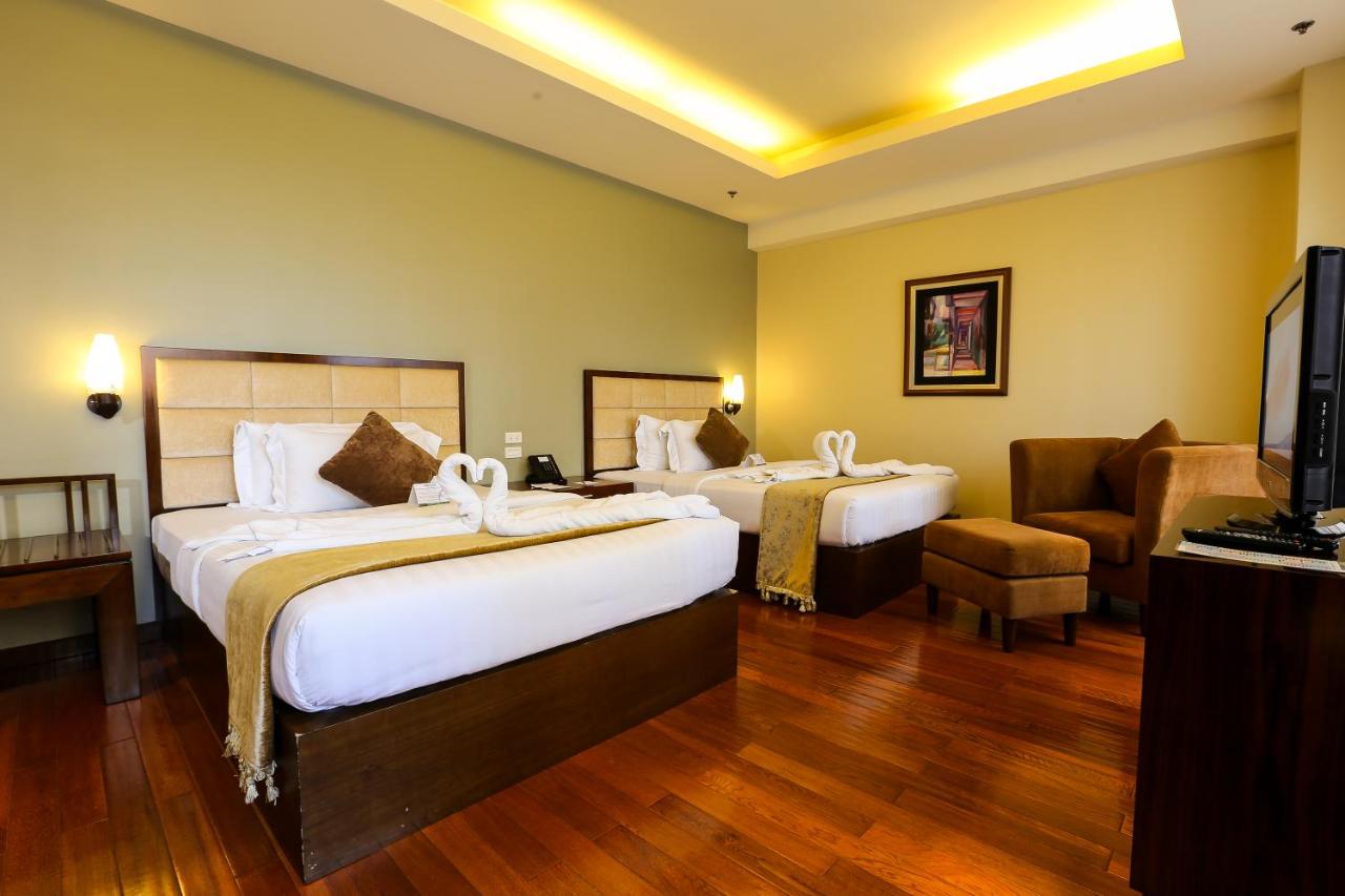 Armada Manila
