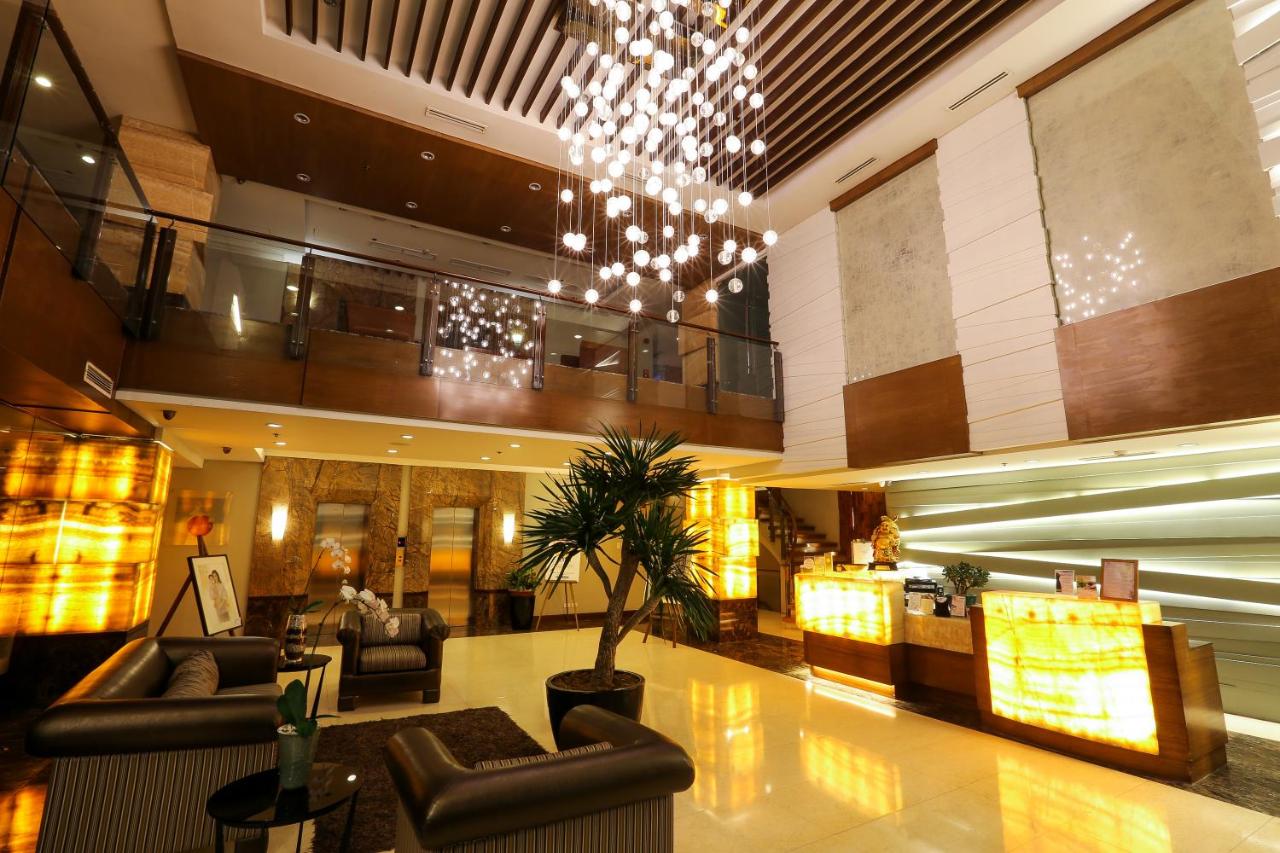 Armada Manila