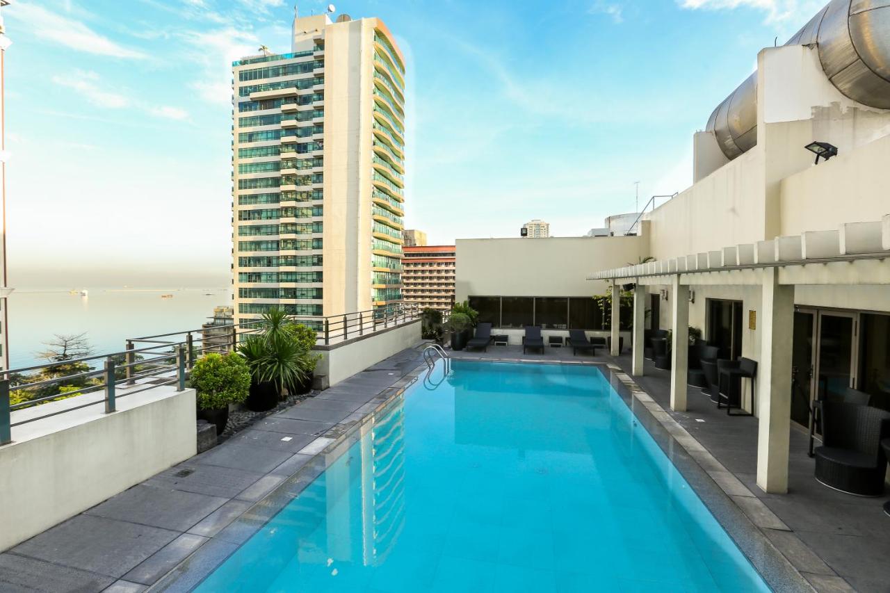 Armada Manila