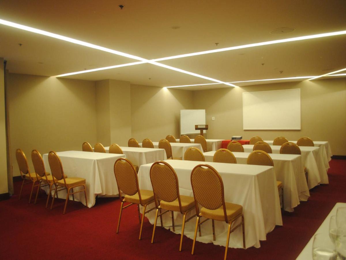 Armada Manila