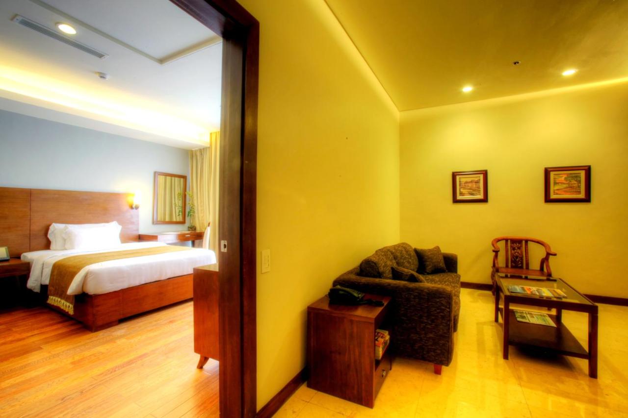 Armada Manila