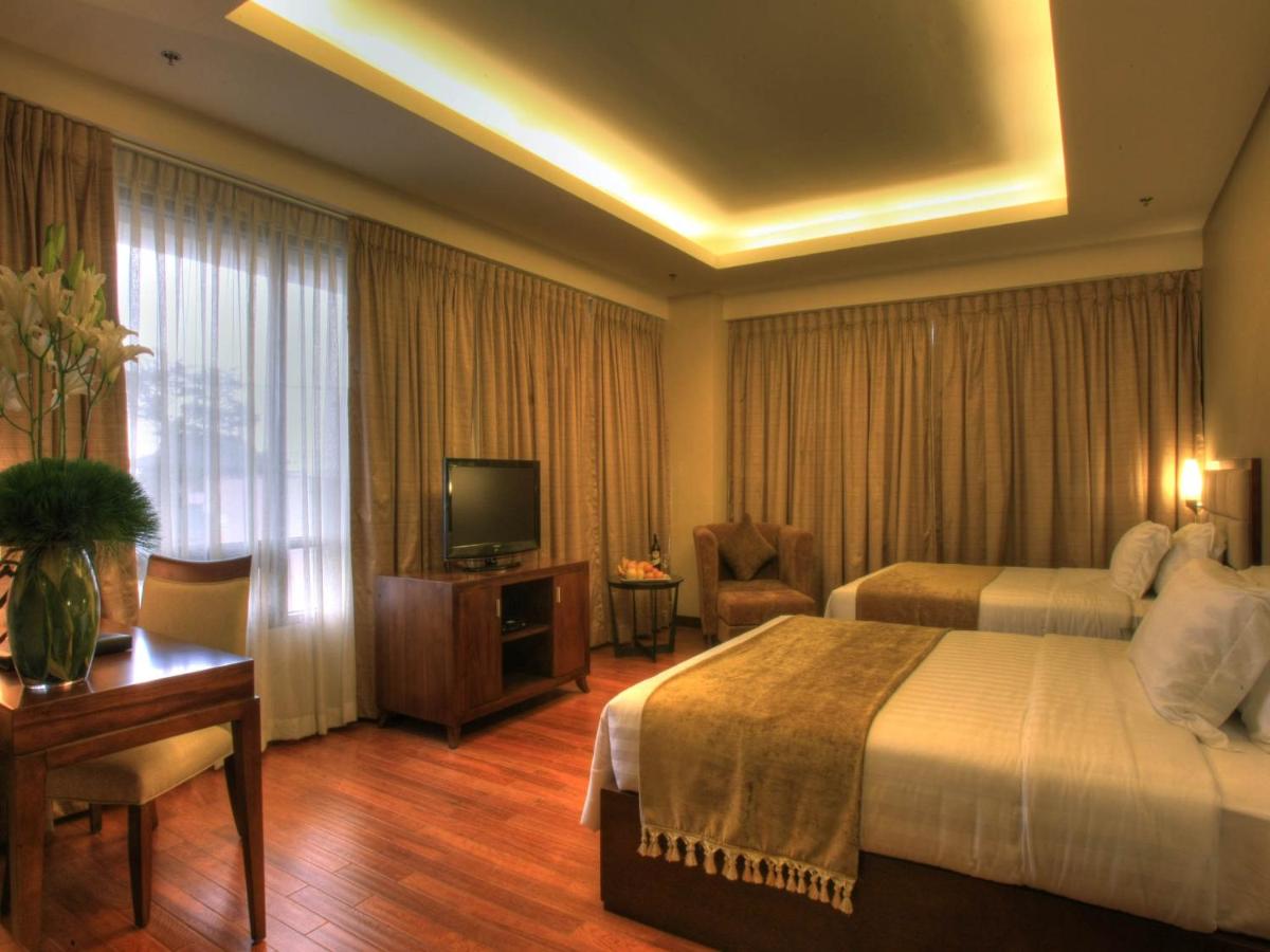 Armada Manila