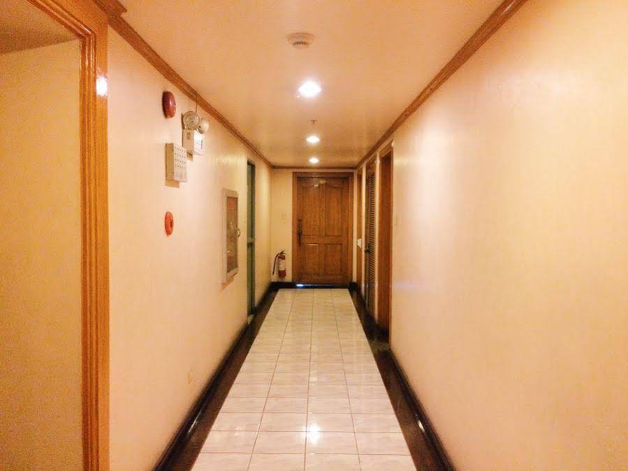 Atherton Place-Clavo Condotel Unit 6B
