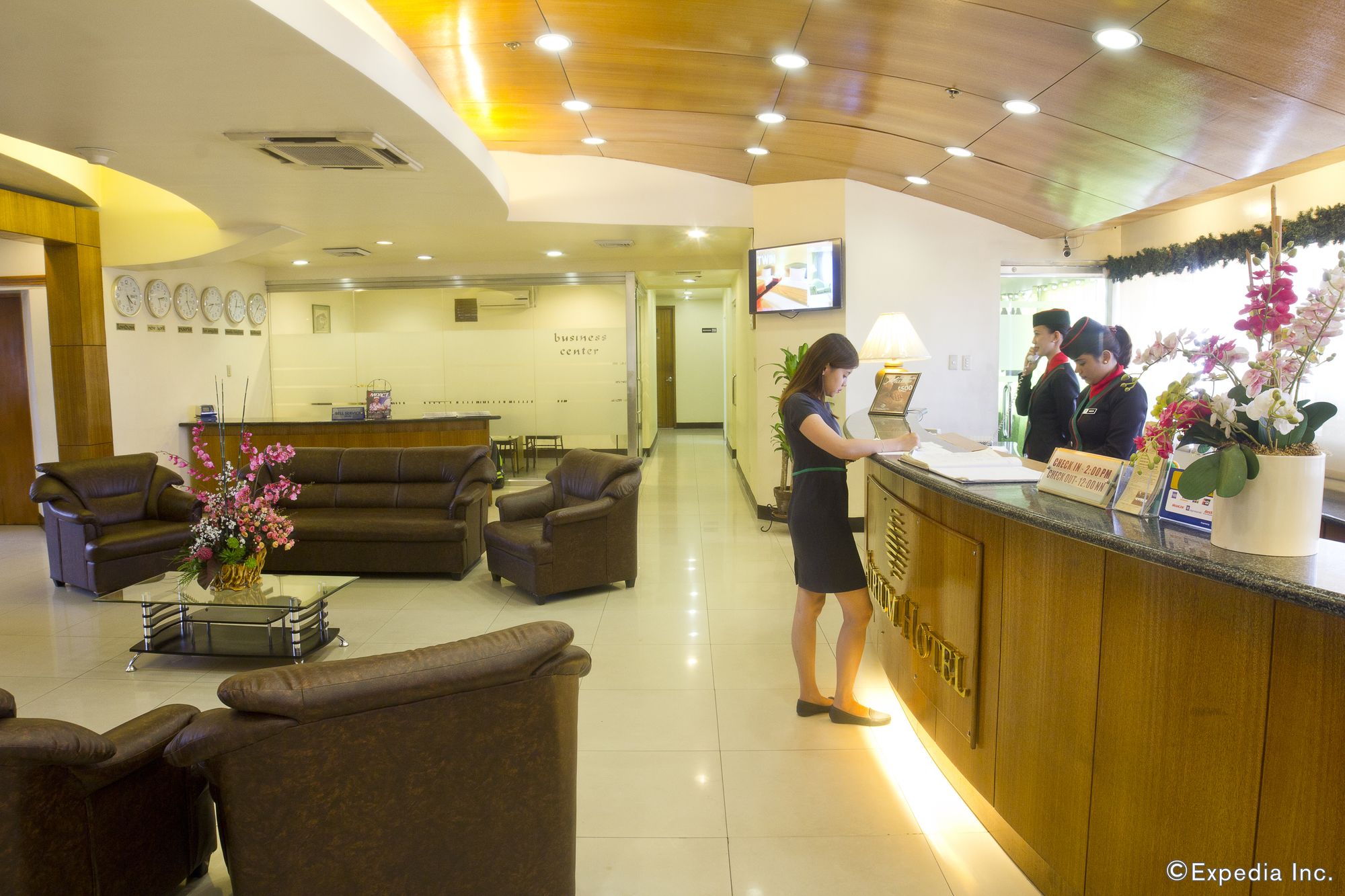 Atrium Hotel