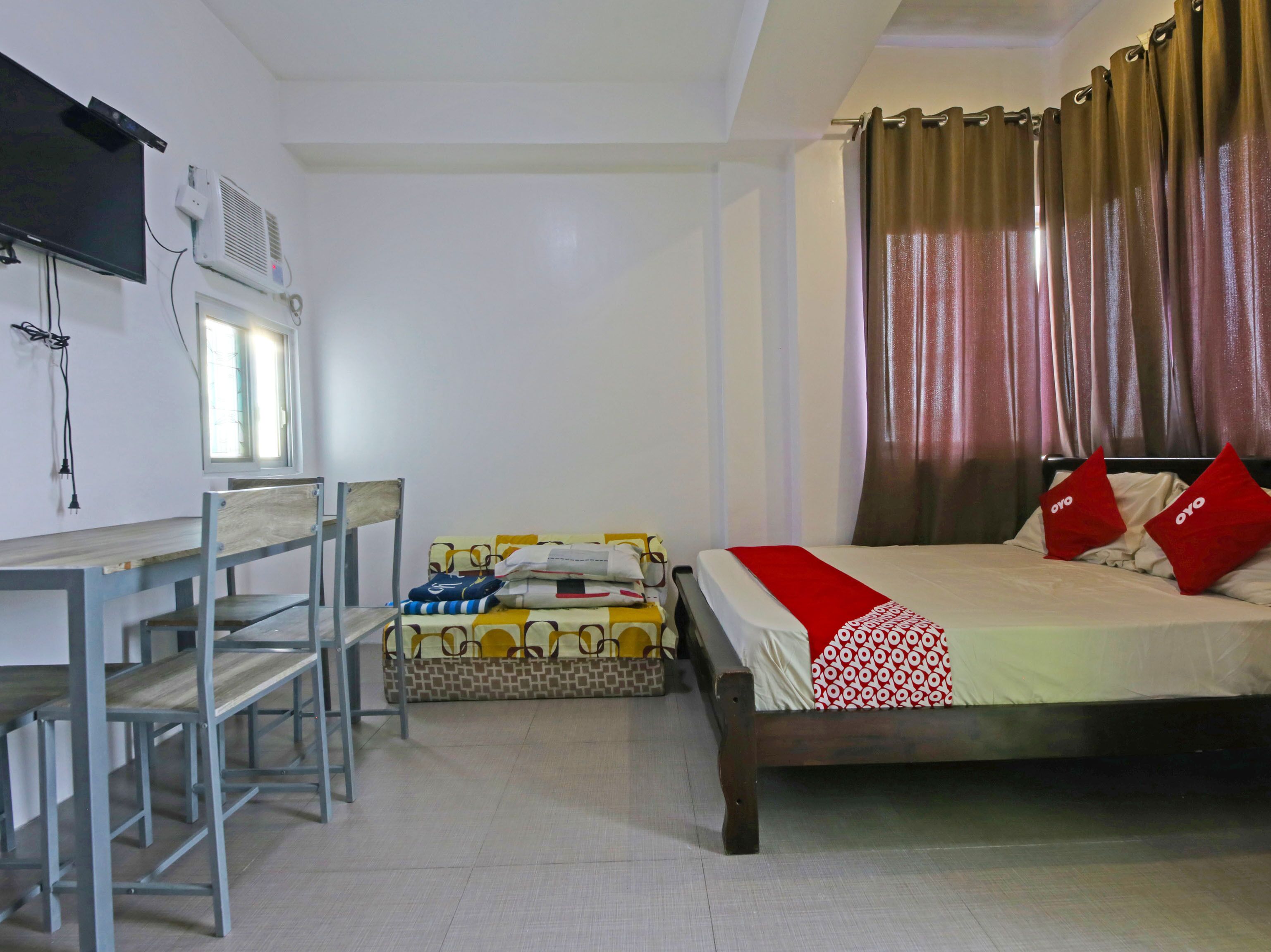 Bernbon Condominiuim Manila by OYO