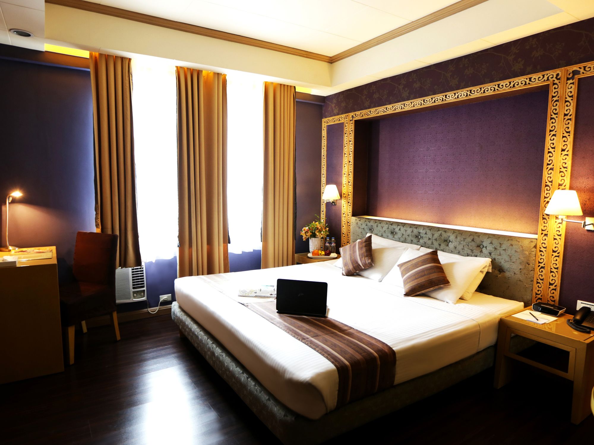 Best Western Hotel La Corona Manila