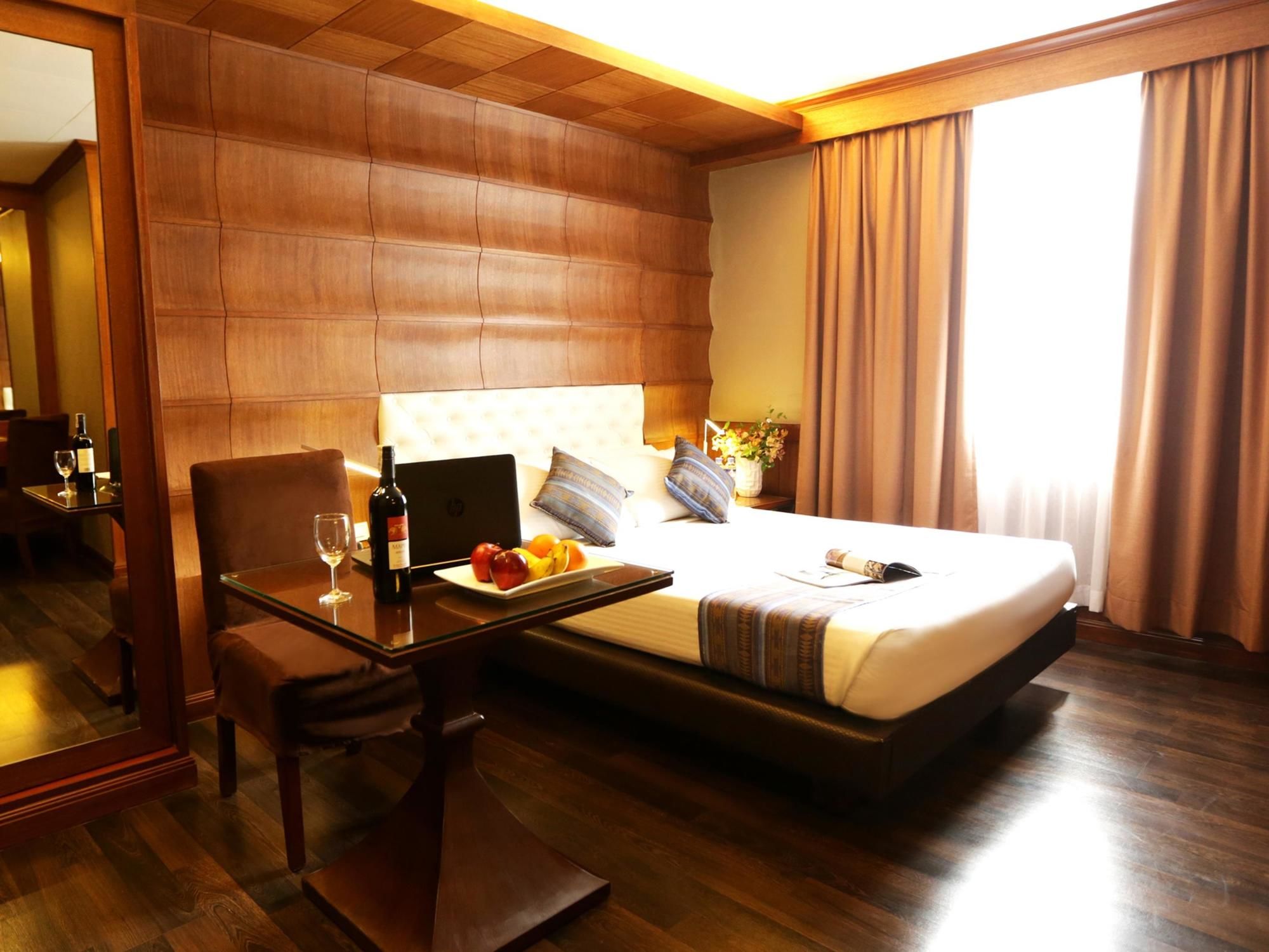 Best Western Hotel La Corona Manila