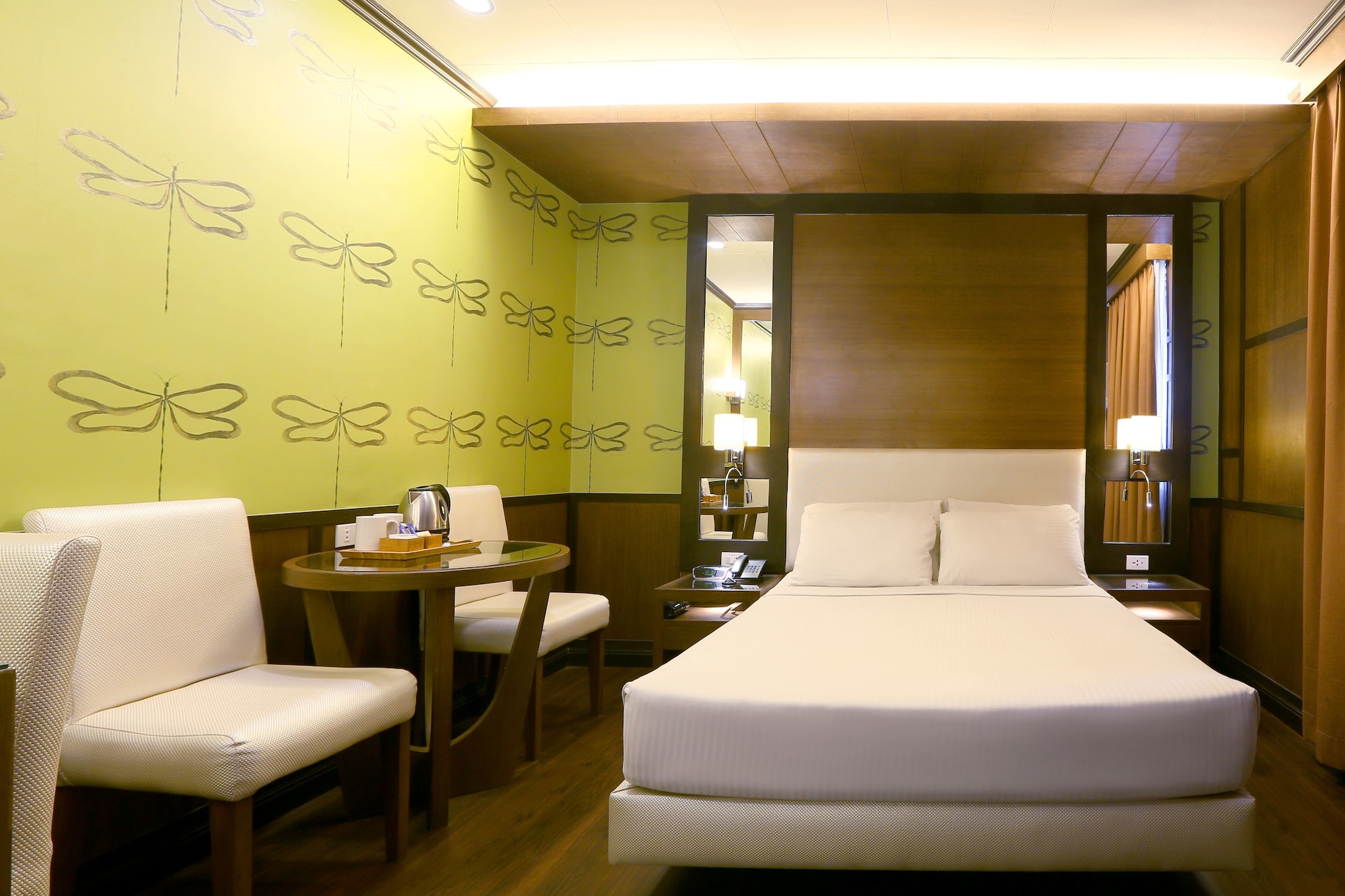 Best Western Hotel La Corona Manila