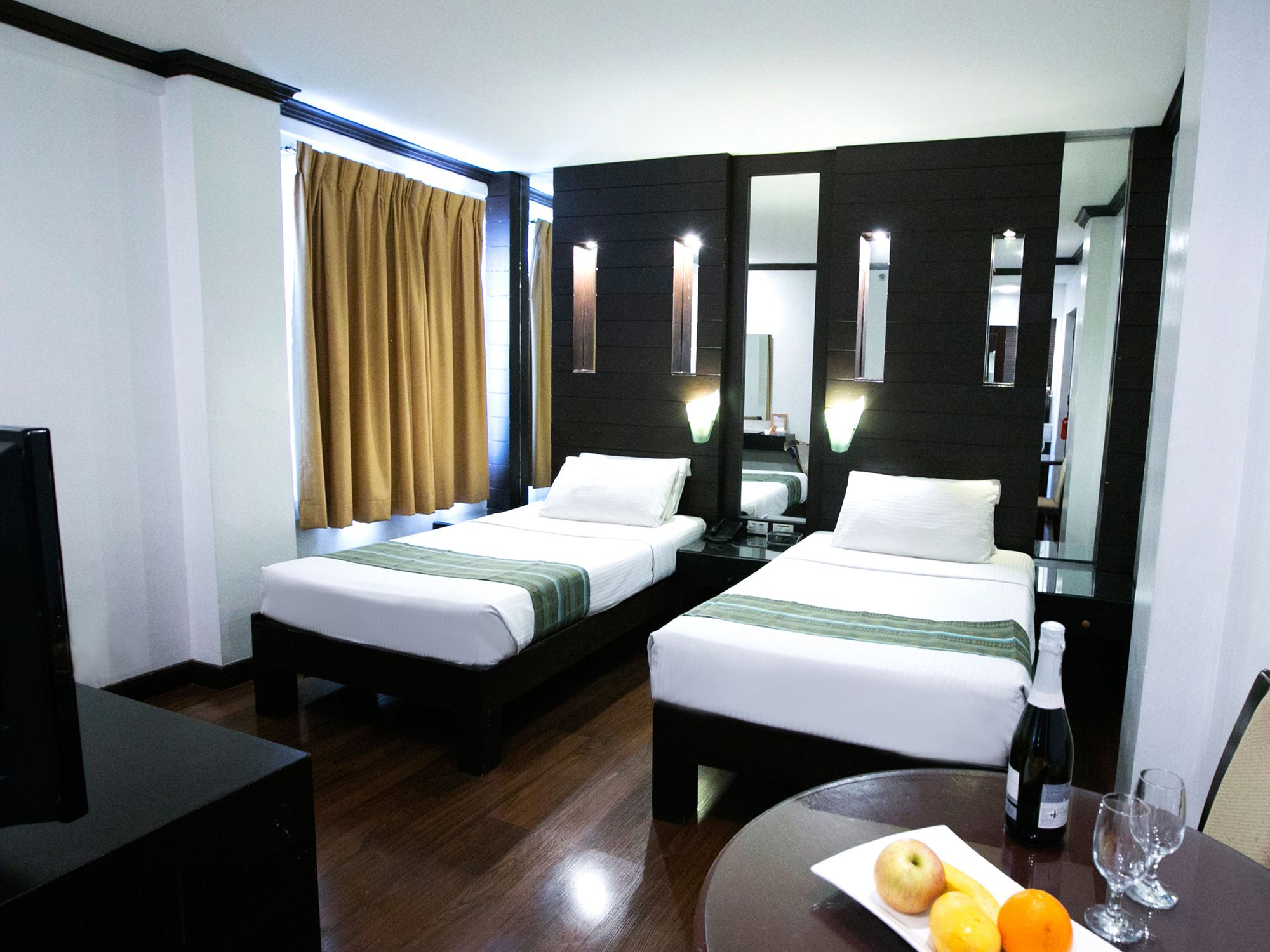 Best Western Hotel La Corona Manila