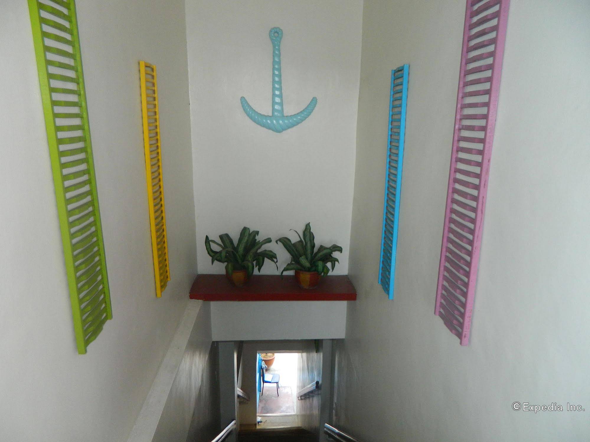 BGC Hostel & Dorm