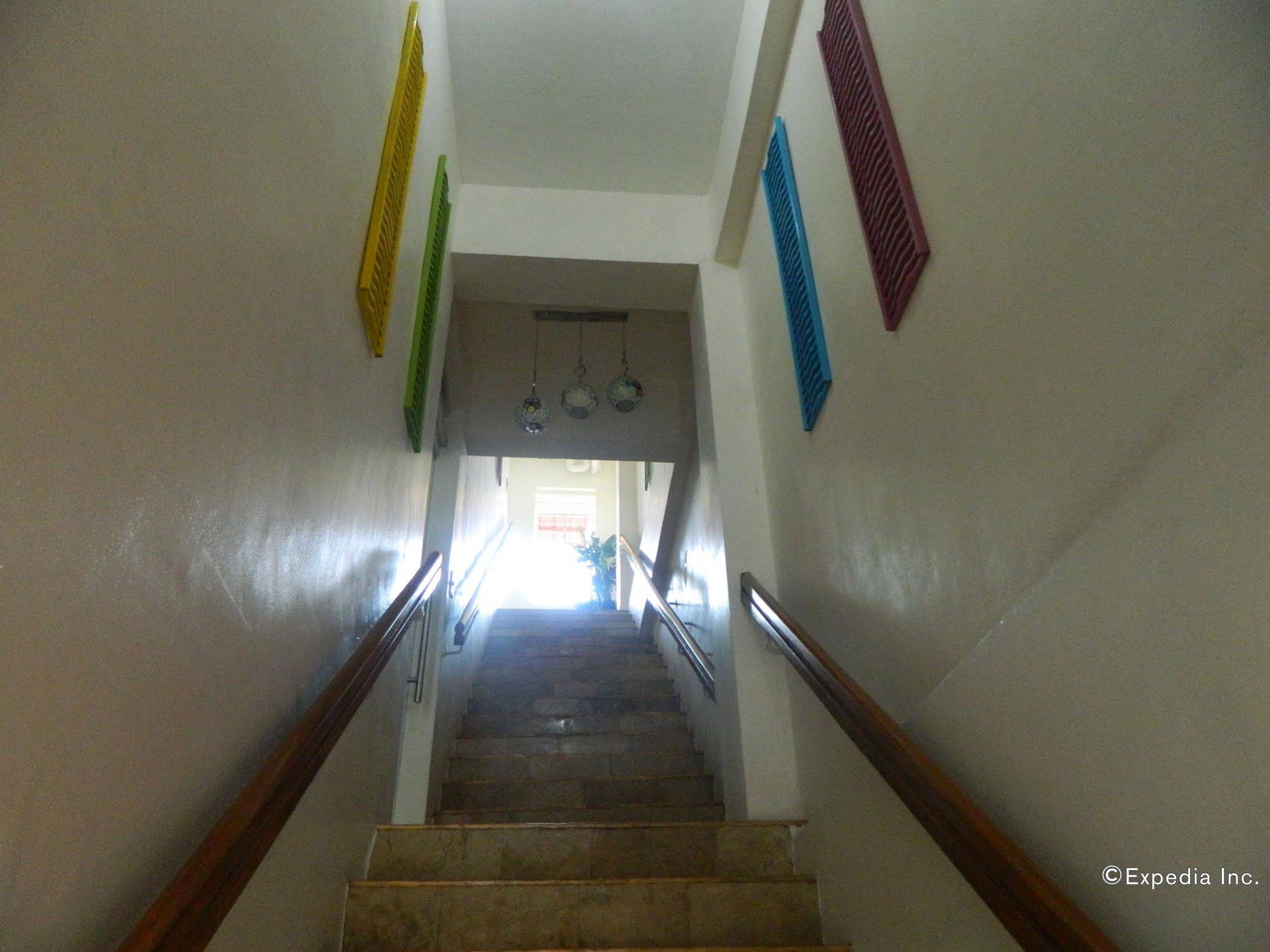 BGC Hostel & Dorm