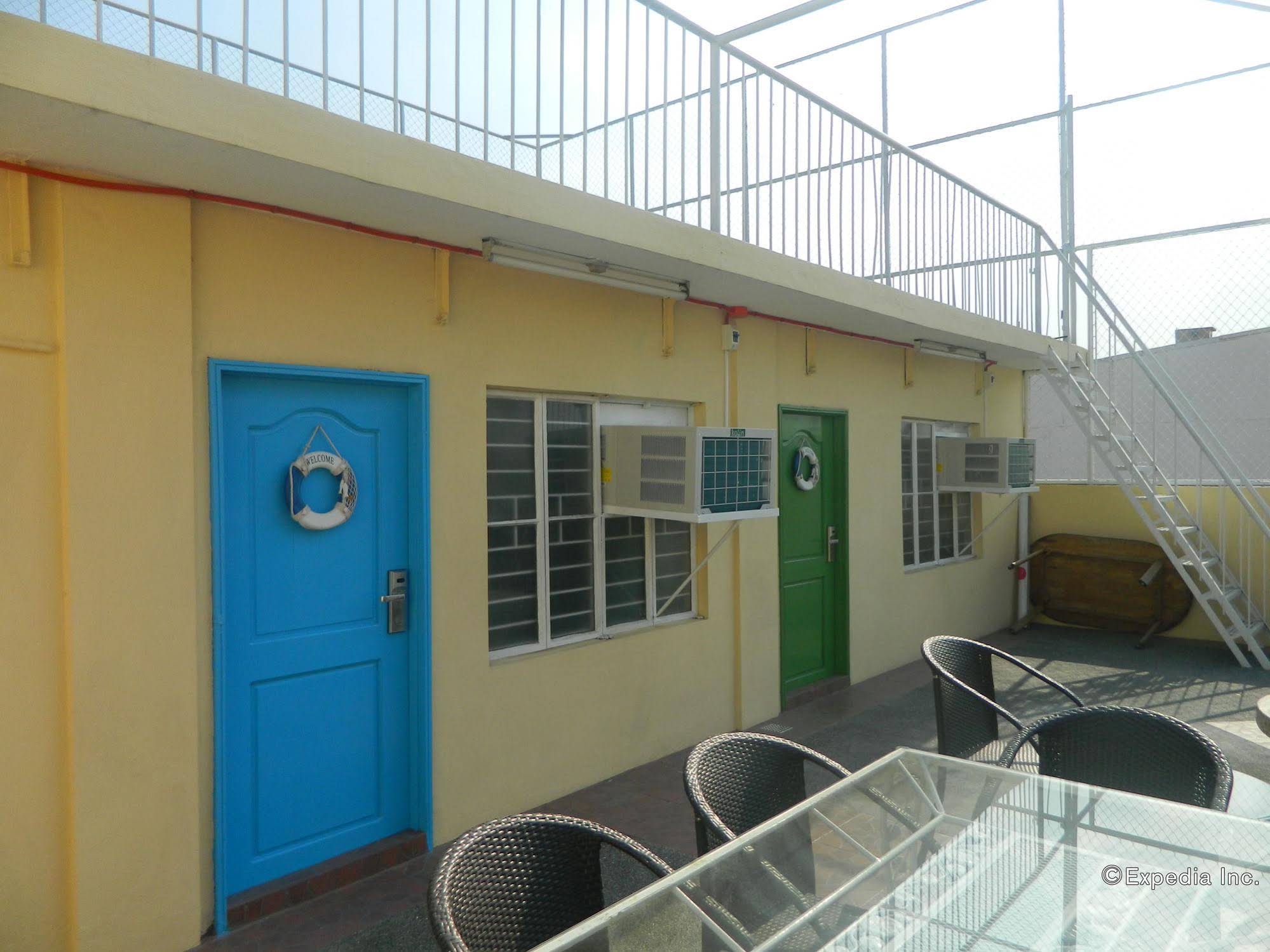 BGC Hostel & Dorm