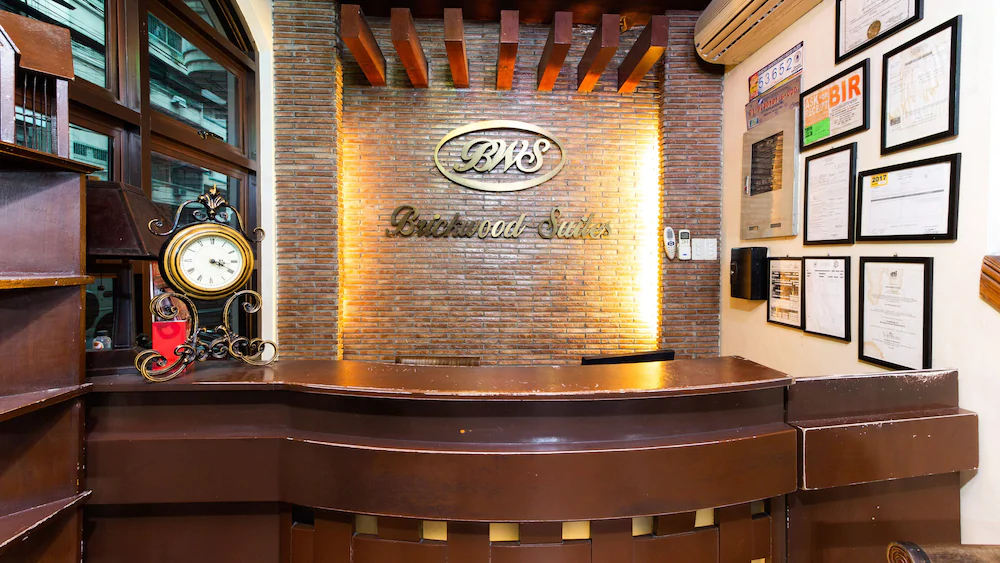 Brickwood Suites by RedDoorz