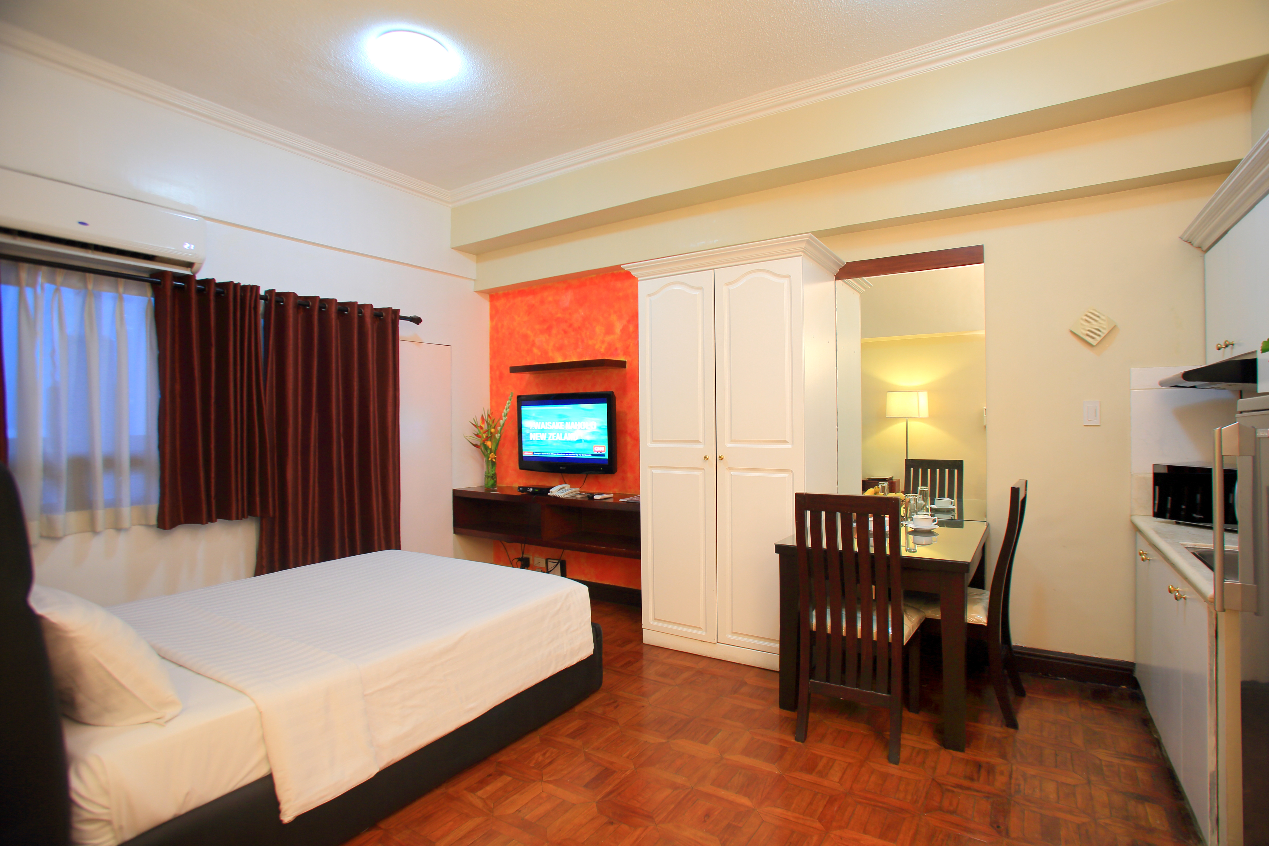 Bsa Suites