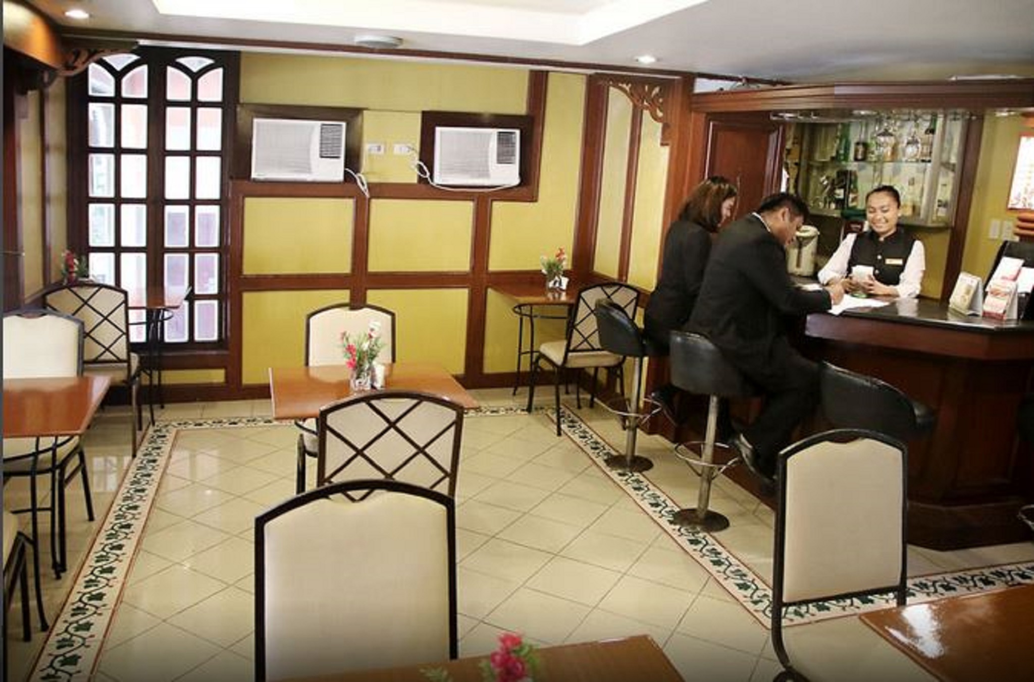 Cherry Blossoms Hotel