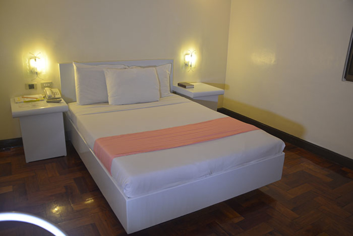 Cherry Blossoms Hotel