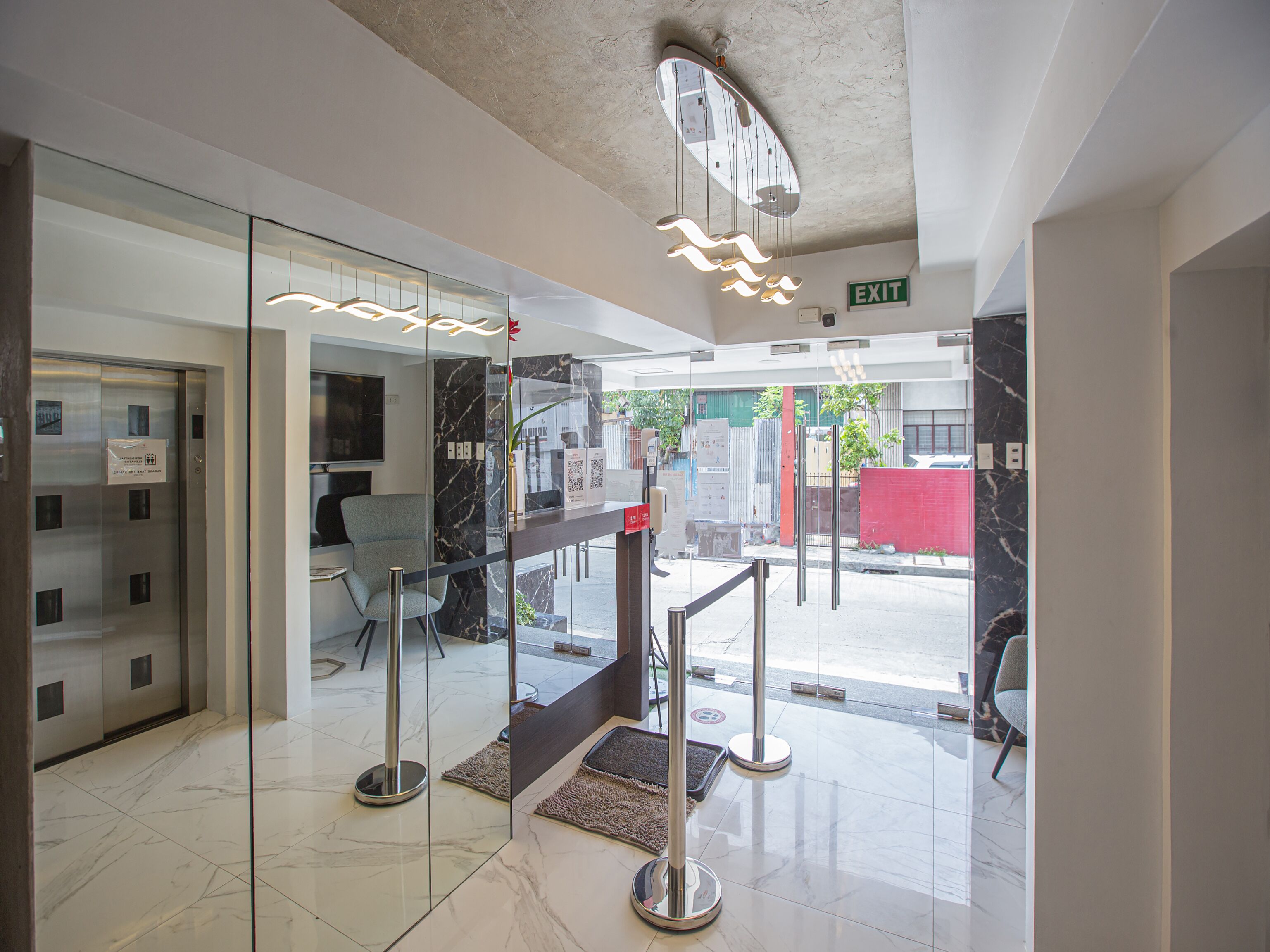 Circuit Hostel by OYO Rooms
