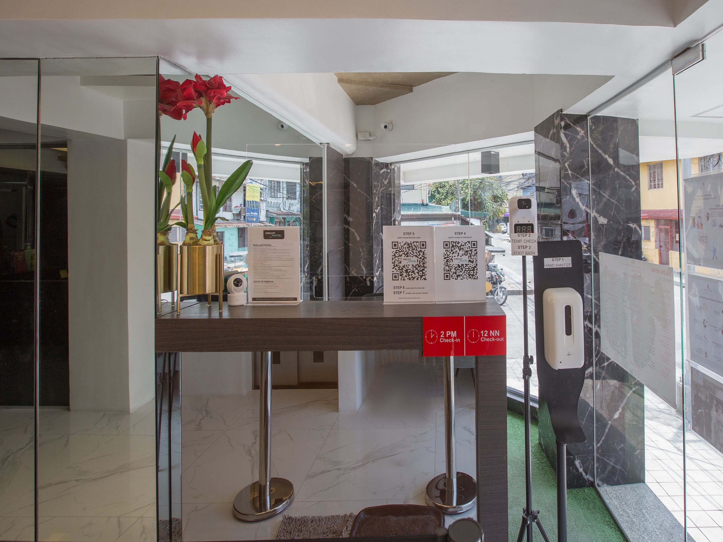 Circuit Hostel by OYO Rooms