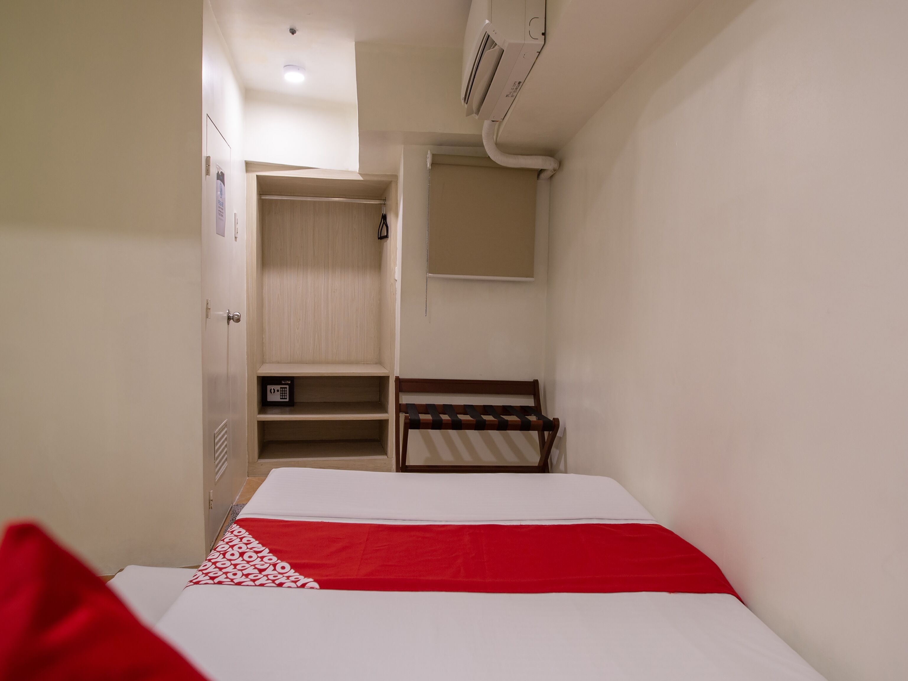 Circuit Hostel by OYO Rooms