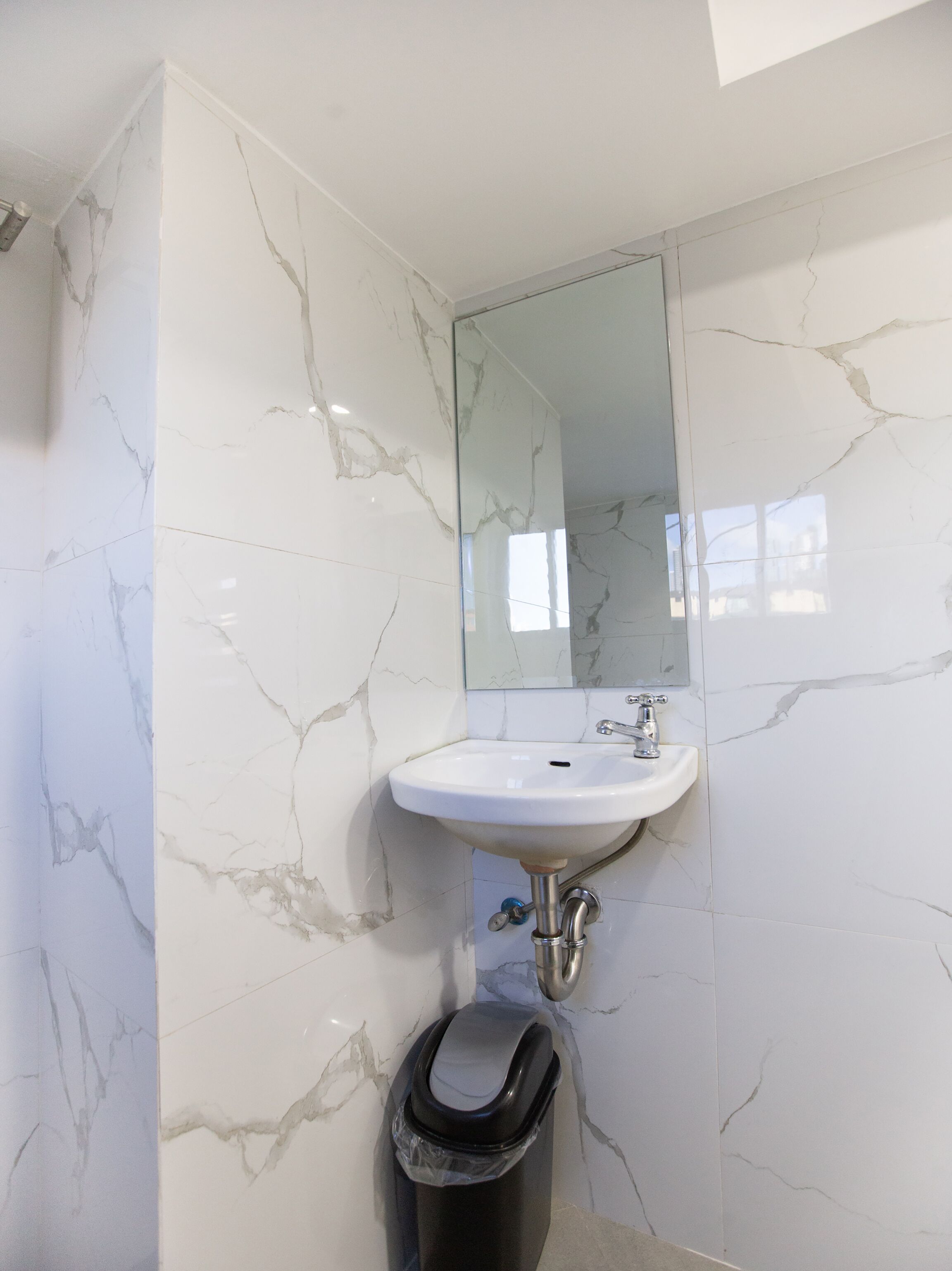 Circuit Hostel by OYO Rooms