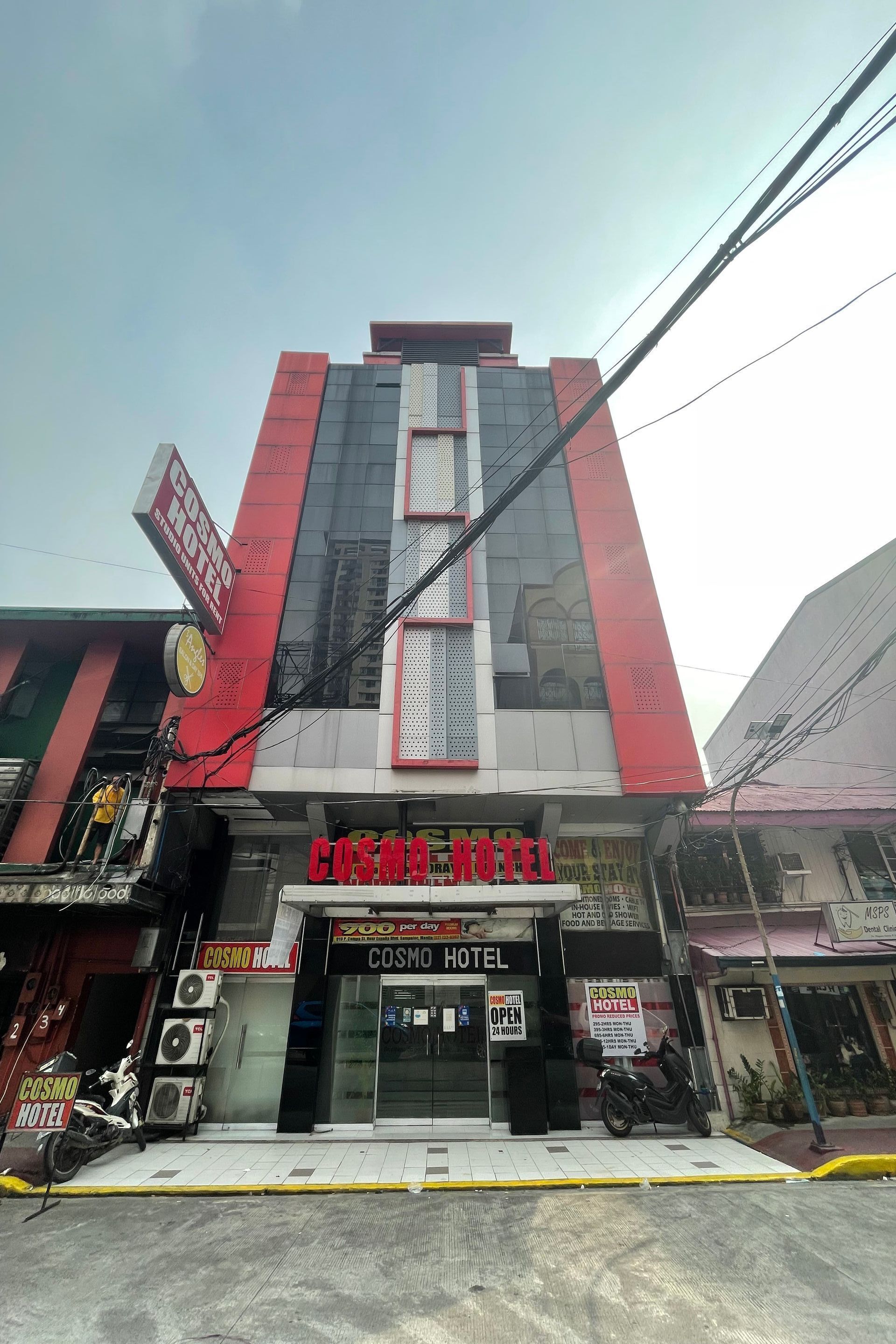 Cosmo Hotel By OYO