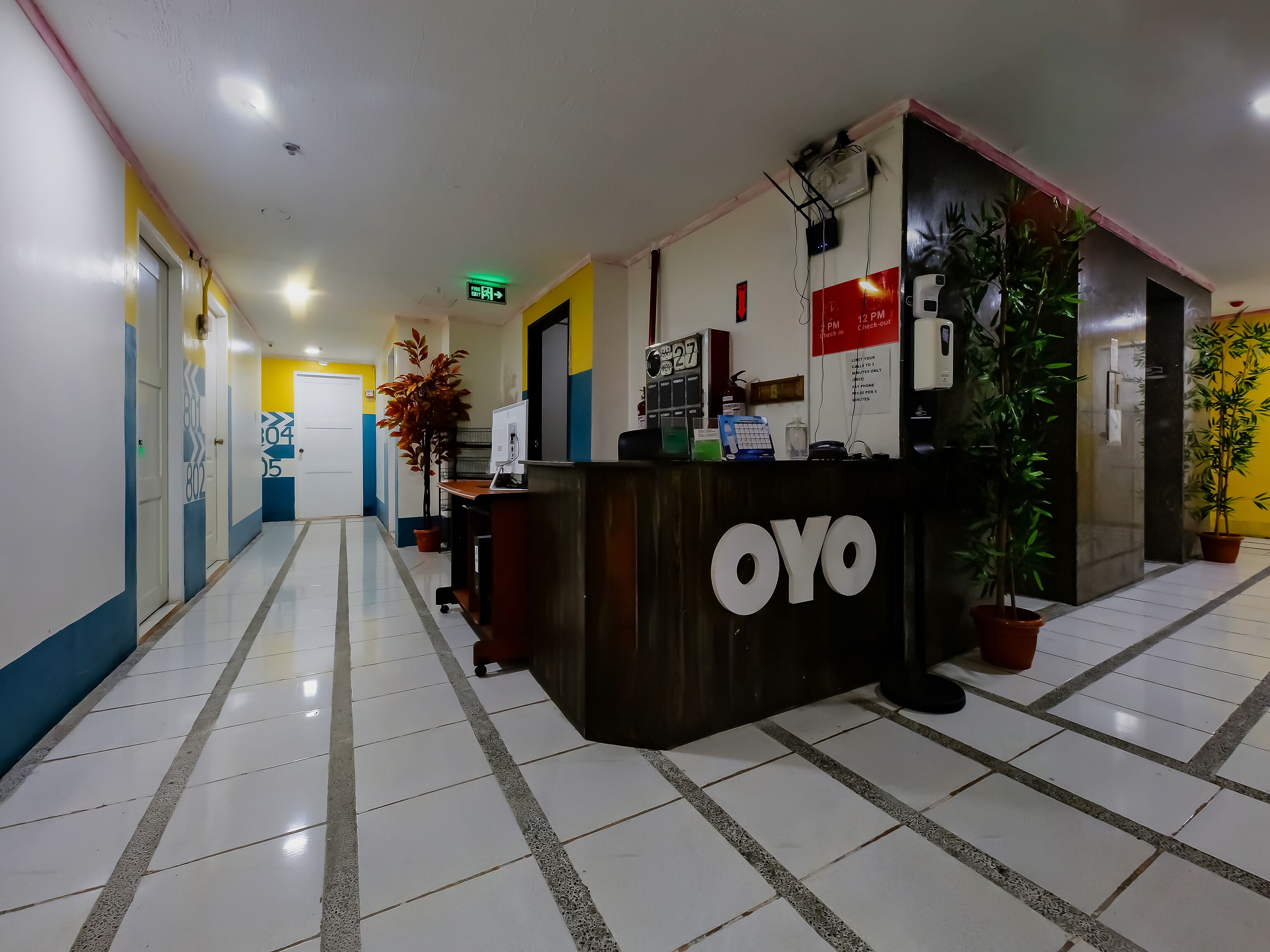 Crowne One Condo by Oyo Rooms